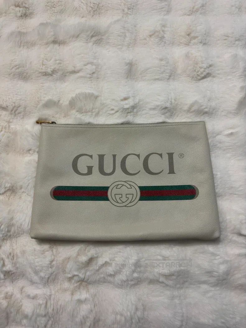 Gucci Guicci Classic Belt Logo Clutch Size ONE SIZE - 1 Thumbnail