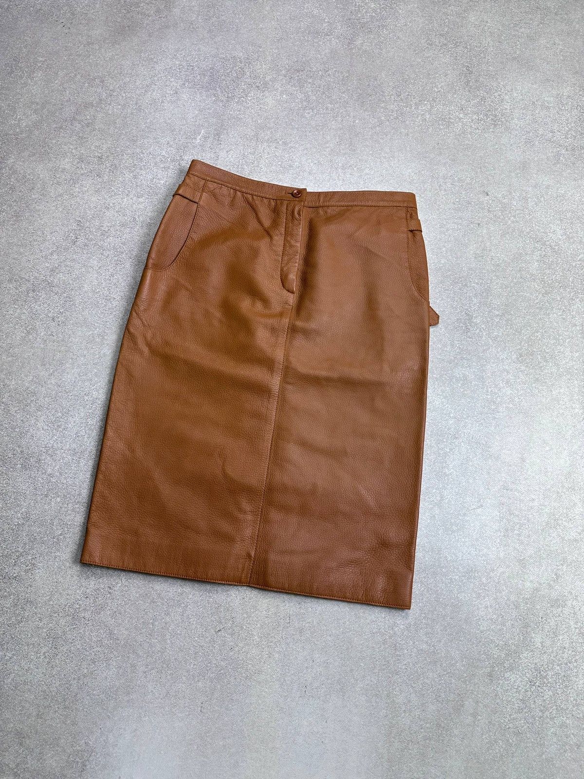 Bottega Veneta Bottega Venetta Genuine Leather Skirt IT 40 Size 27" / US 4 / IT 40 - 2 Thumbnail