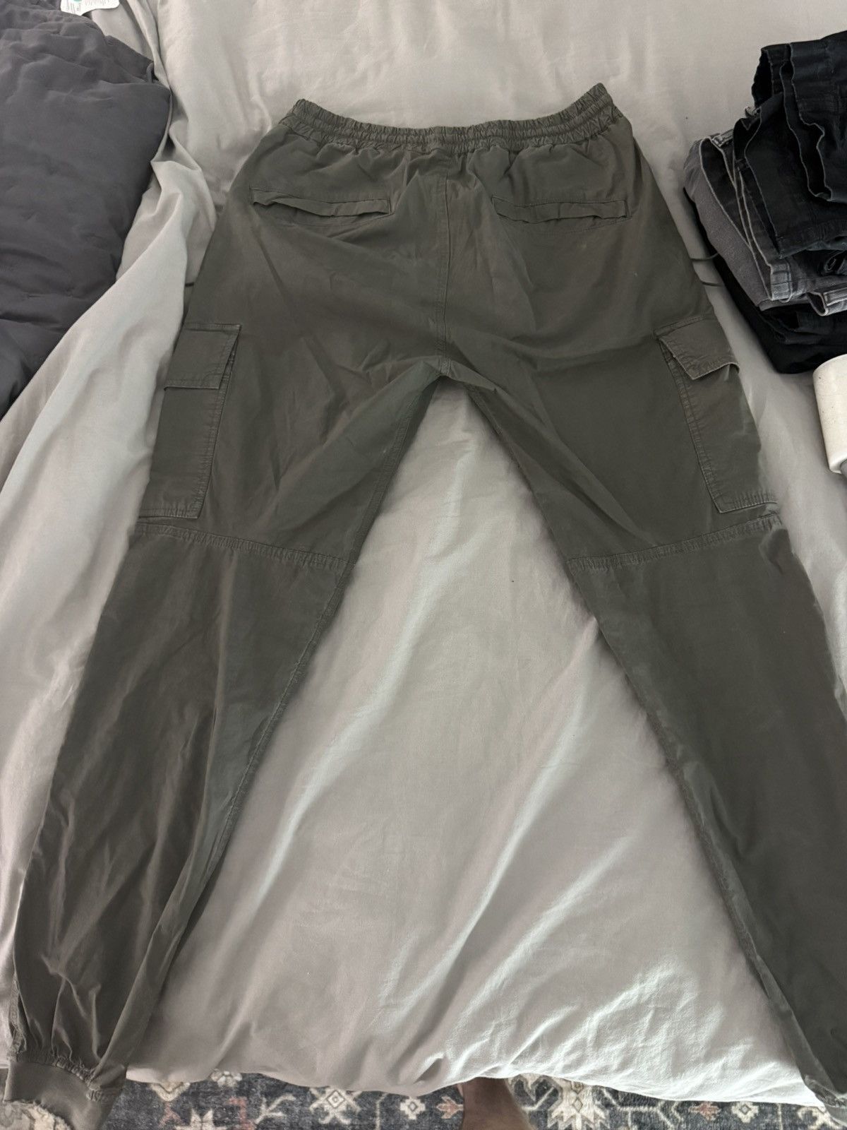 Represent Clo. Olive represent cargo military v2 Size US 32 / EU 48 - 2 Thumbnail