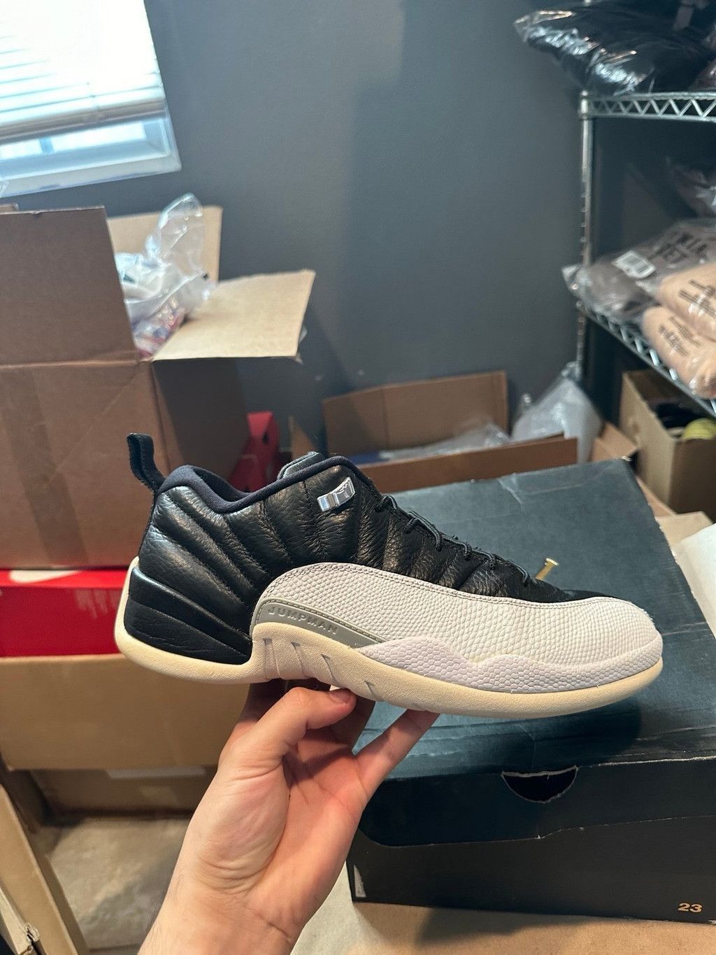 Jordan Brand Jordan 12 low OG playoffs 2017 pre owned Size US 10.5 / EU 43-44 - 1 Thumbnail