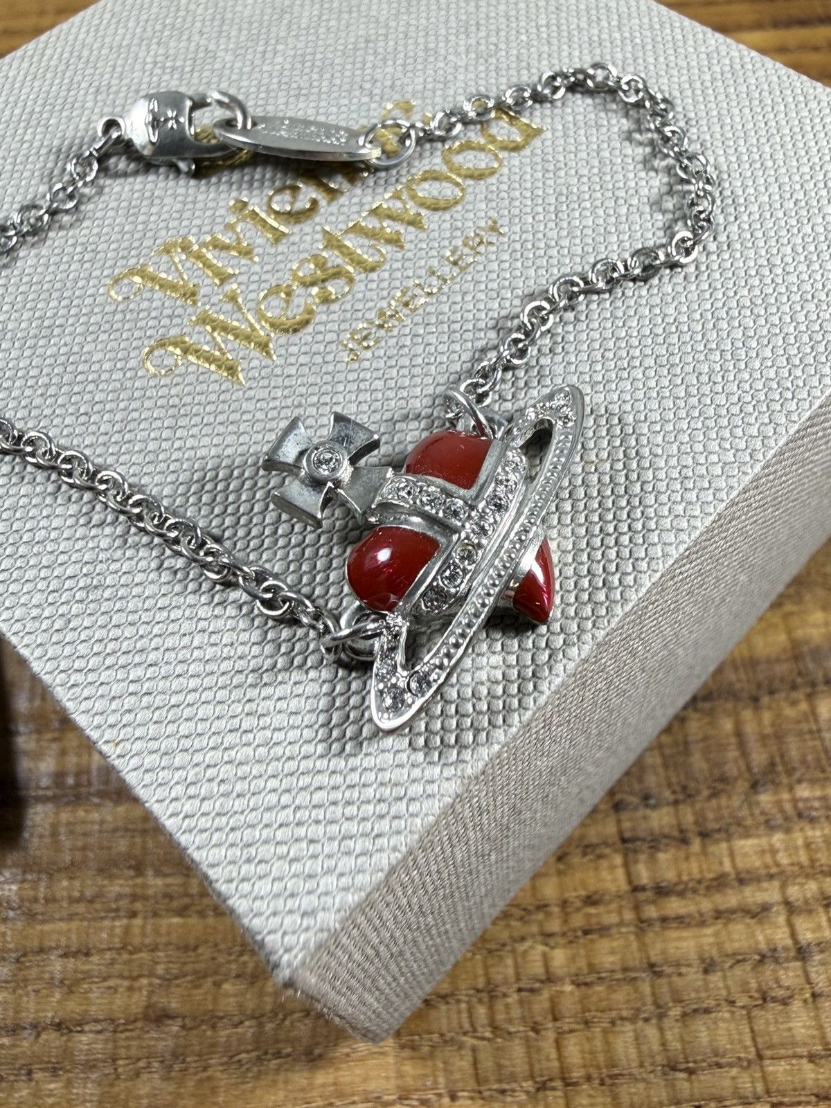 Vivienne Westwood Vivienne Westwood Diamante Heart Pendant Bracelet In Silver Size ONE SIZE - 2 Thumbnail