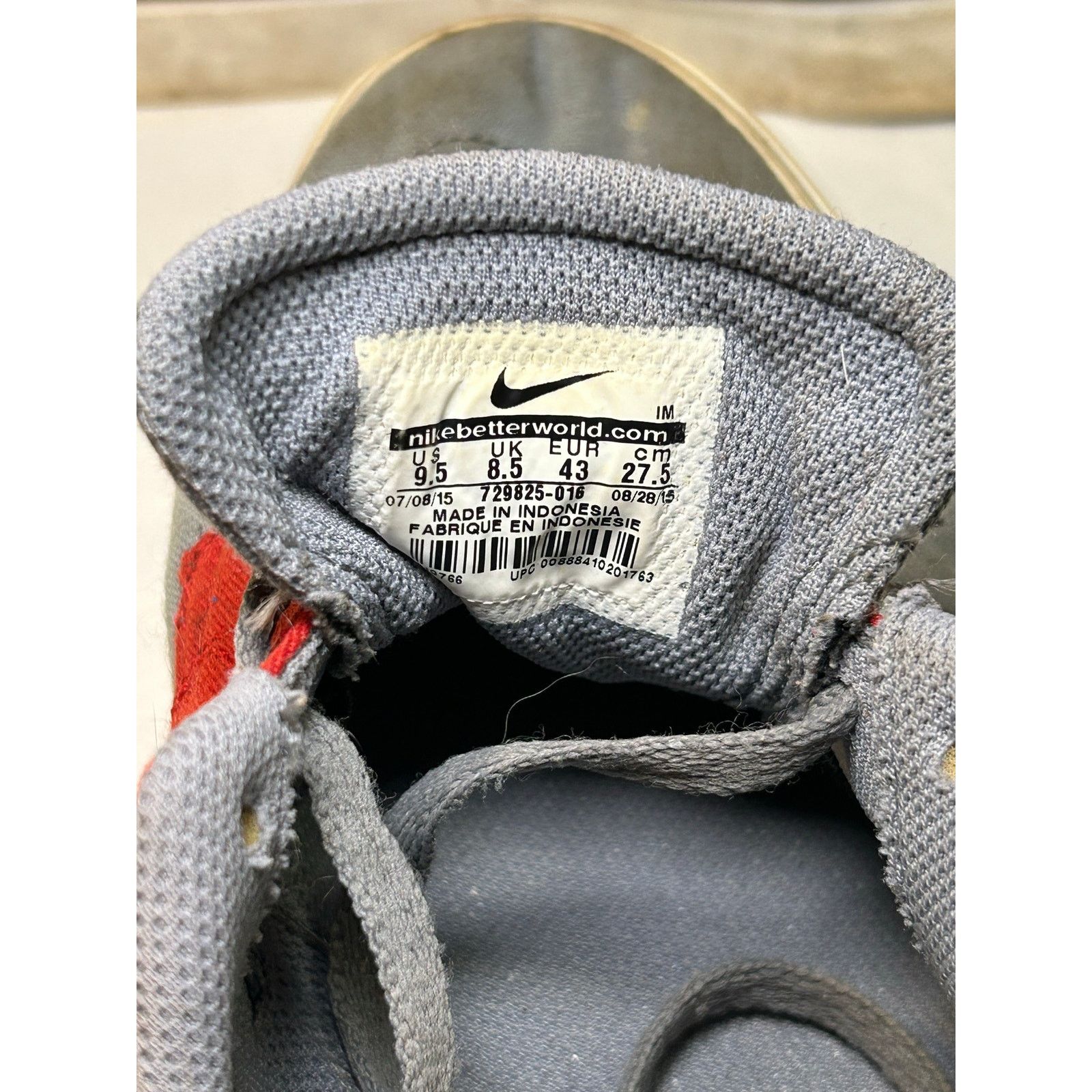 Nike Vintage Nike Mens SB Clutch GrayRed Running Low Top Size 9.5 Size US 9.5 / EU 42-43 - 7 Thumbnail