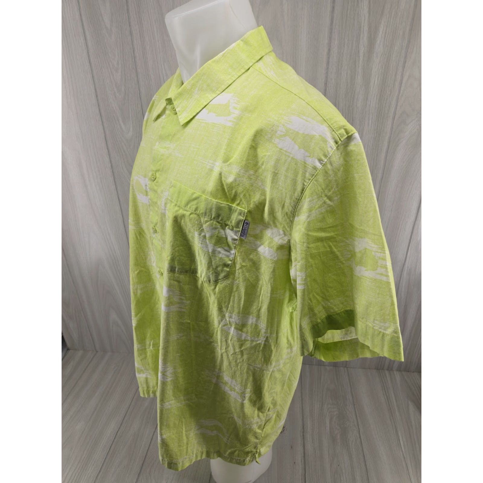 Vintage Columbia PFG Shirt Mens XL Lime Green Fish Print Button Up Vented Performance Size US XL / EU 56 / 4 - 3 Thumbnail