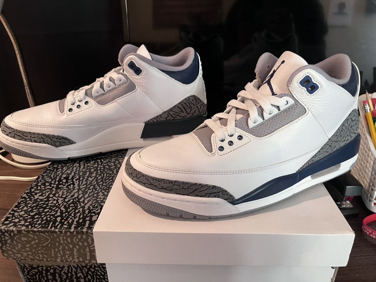 Jordan Brand Jordan 3 Retro White/Midnight Navy Size US 10.5 / EU 43-44 - 4 Thumbnail