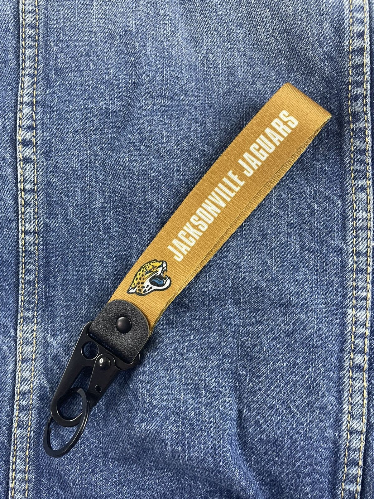 Other Jacksonville Jaguars Keychain Size ONE SIZE - 1 Thumbnail