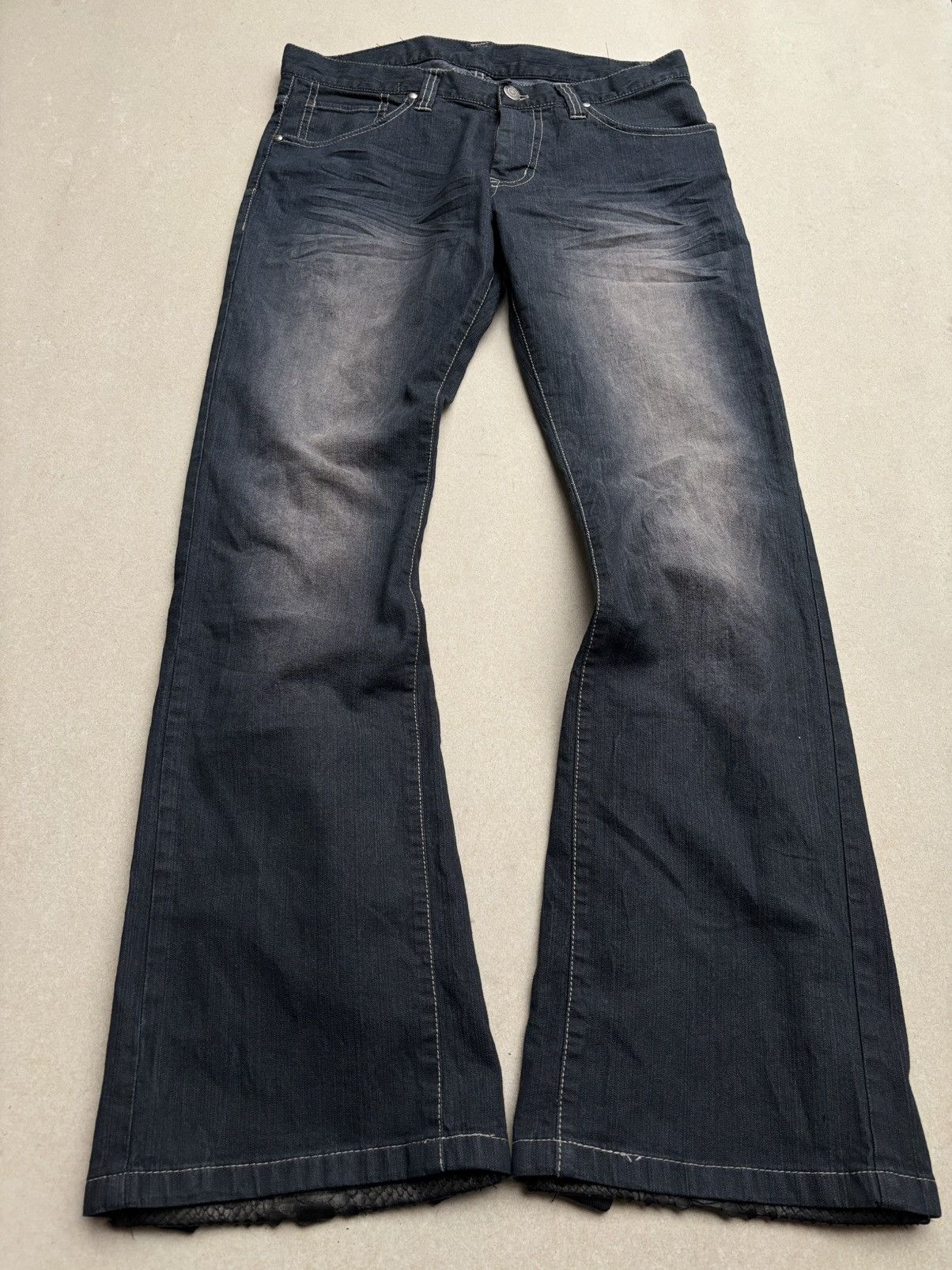 Phyton flare jeans