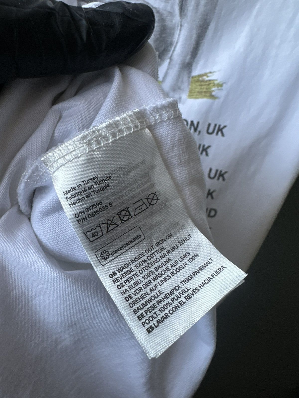 H&M × Young Thug H&M Young Thug Thugger Word Tour Tee Size US S / EU 44-46 / 1 - 5 Thumbnail