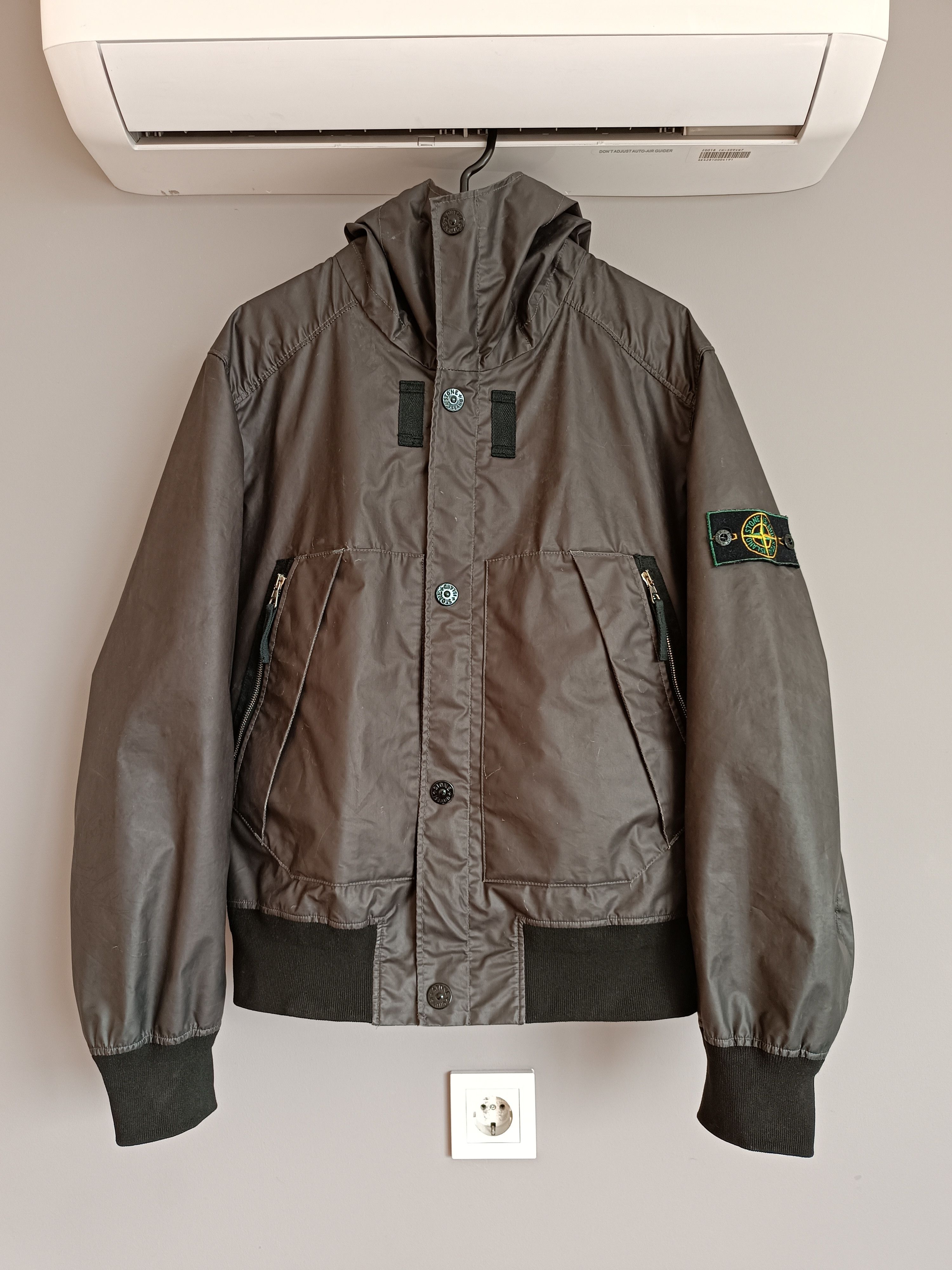 Massimo Osti Stone Island Brown Heat Reactive 2010 Jacket M size Size US M / EU 48-50 / 2 - 10 Thumbnail