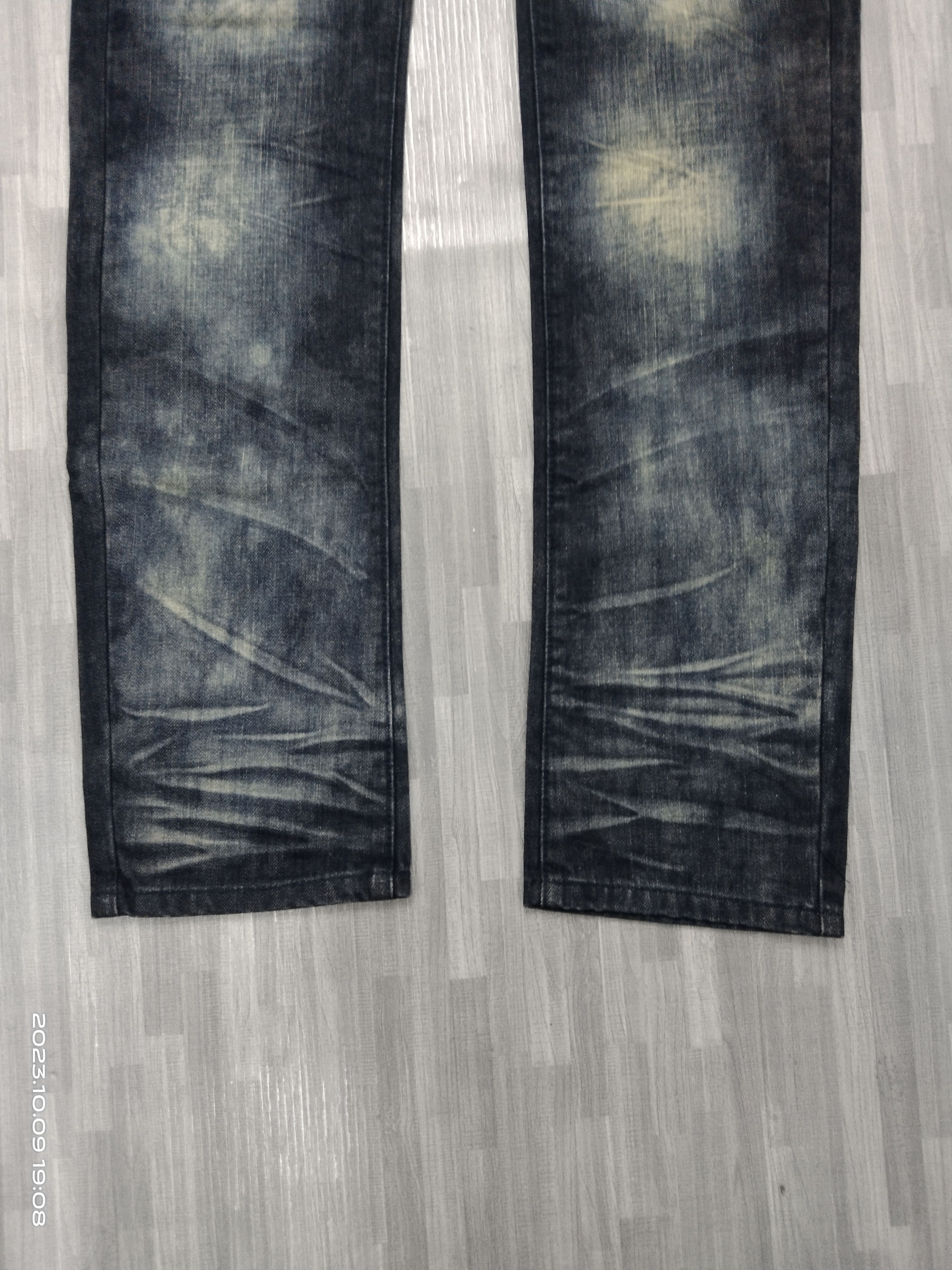 semanticdesign SICK SEMANTIC DESIGN X REON SWAROVSKI SKULL DENIM PANTS Size US 29 - 6 Thumbnail