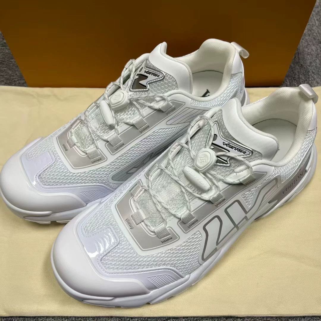 Louis Vuitton louis vuitton gray low-top casual shoes Size US 8.5 / EU 41-42 - 2 Thumbnail