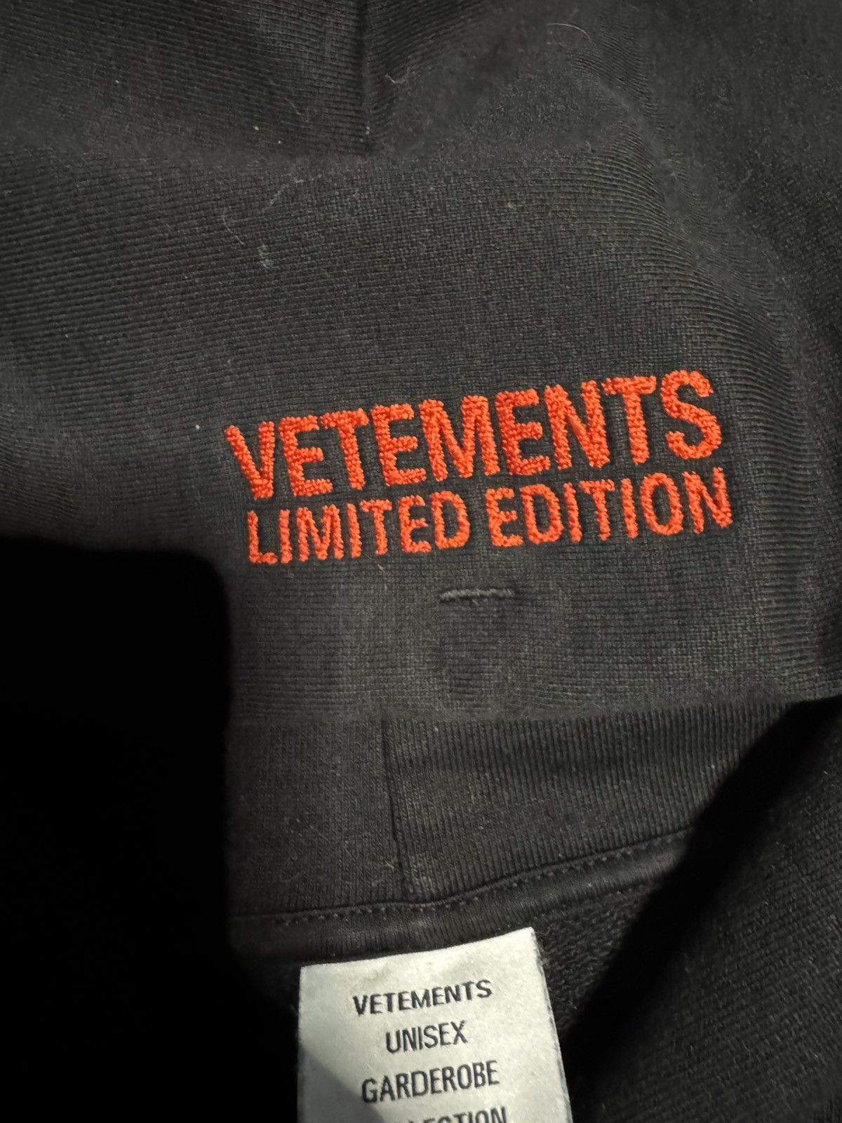 Vetements Vetements World Tour Hoodie Size US S / EU 44-46 / 1 - 6 Thumbnail