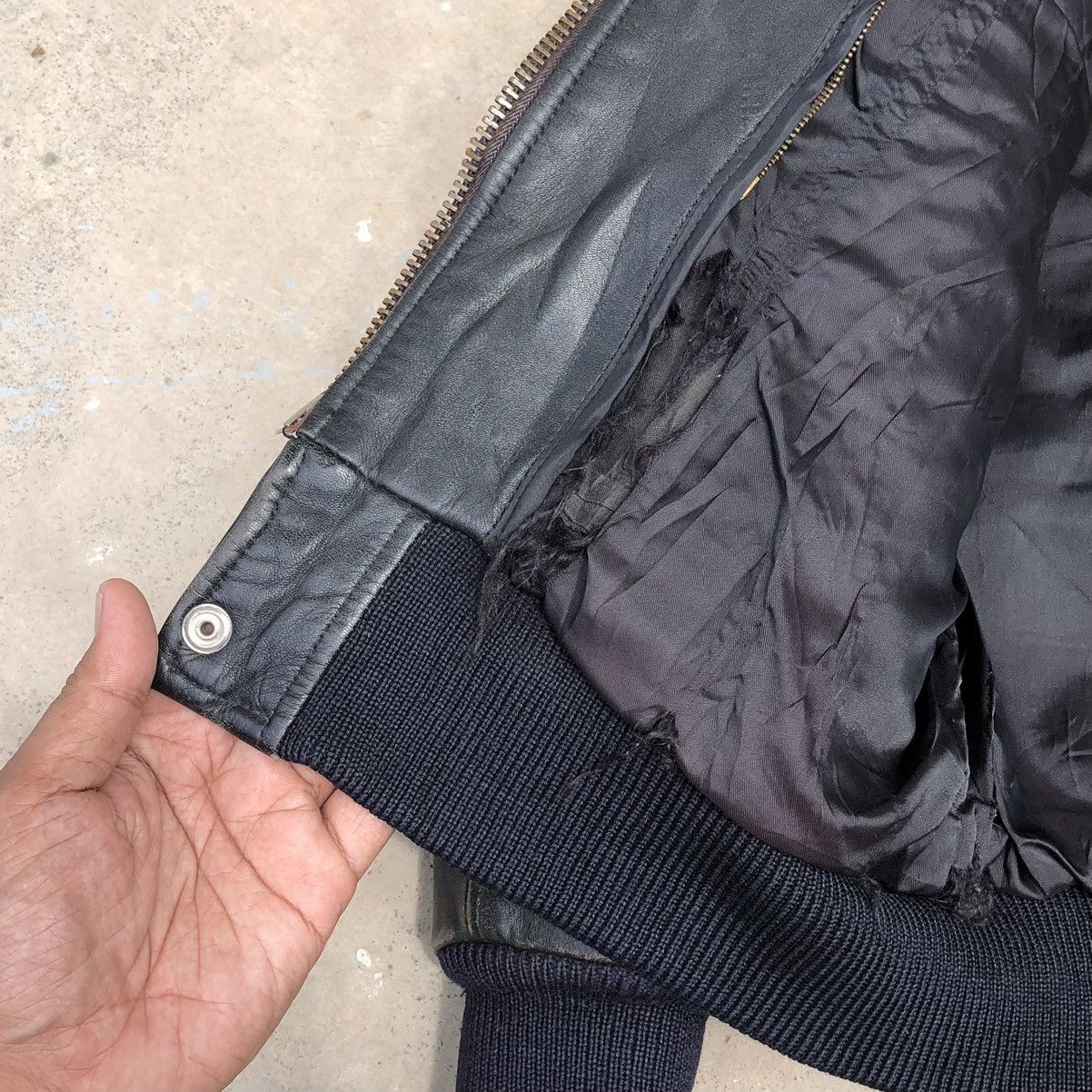 Harley Davidson Vintage HARLEY DAVIDSON LEATHER FLIGHT BOMBER JACKET Size US M / EU 48-50 / 2 - 13 Thumbnail