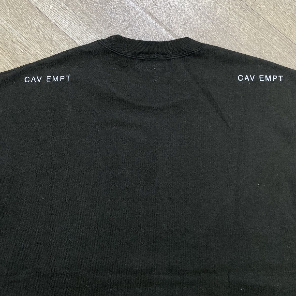 Cav Empt Vintage Cav Empt Gaze Graphic Heavy Boxy Tee Streetwear Size US M / EU 48-50 / 2 - 7 Thumbnail
