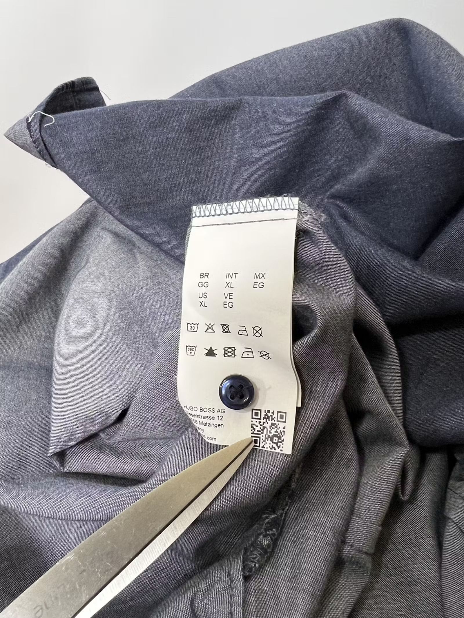Designer × Hugo Boss Hugo Boss long sleeve shirt Size US XL / EU 56 / 4 - 4 Thumbnail