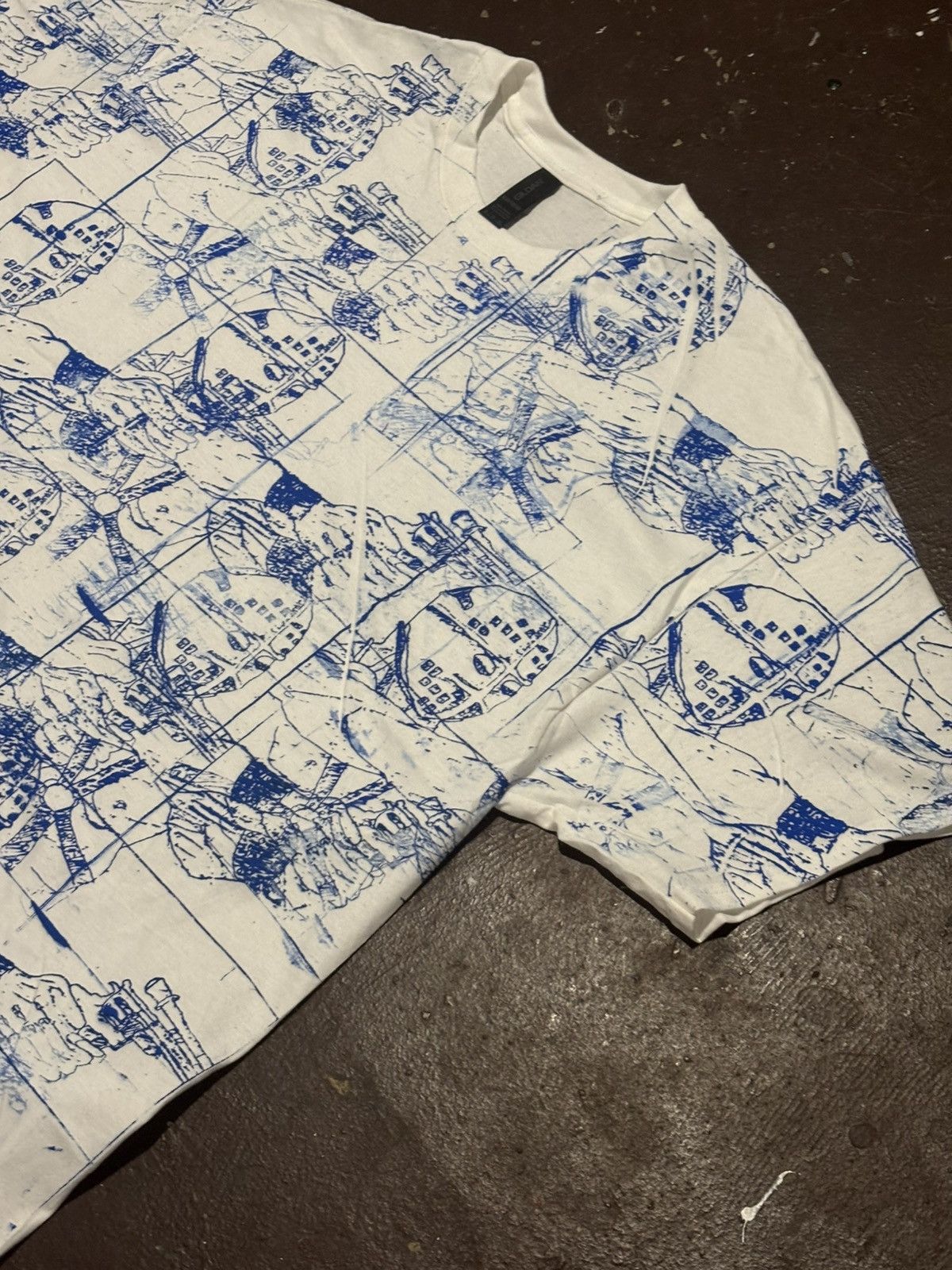 Homemade AOP lord humungus tee. Size US XL / EU 56 / 4 - 4 Thumbnail