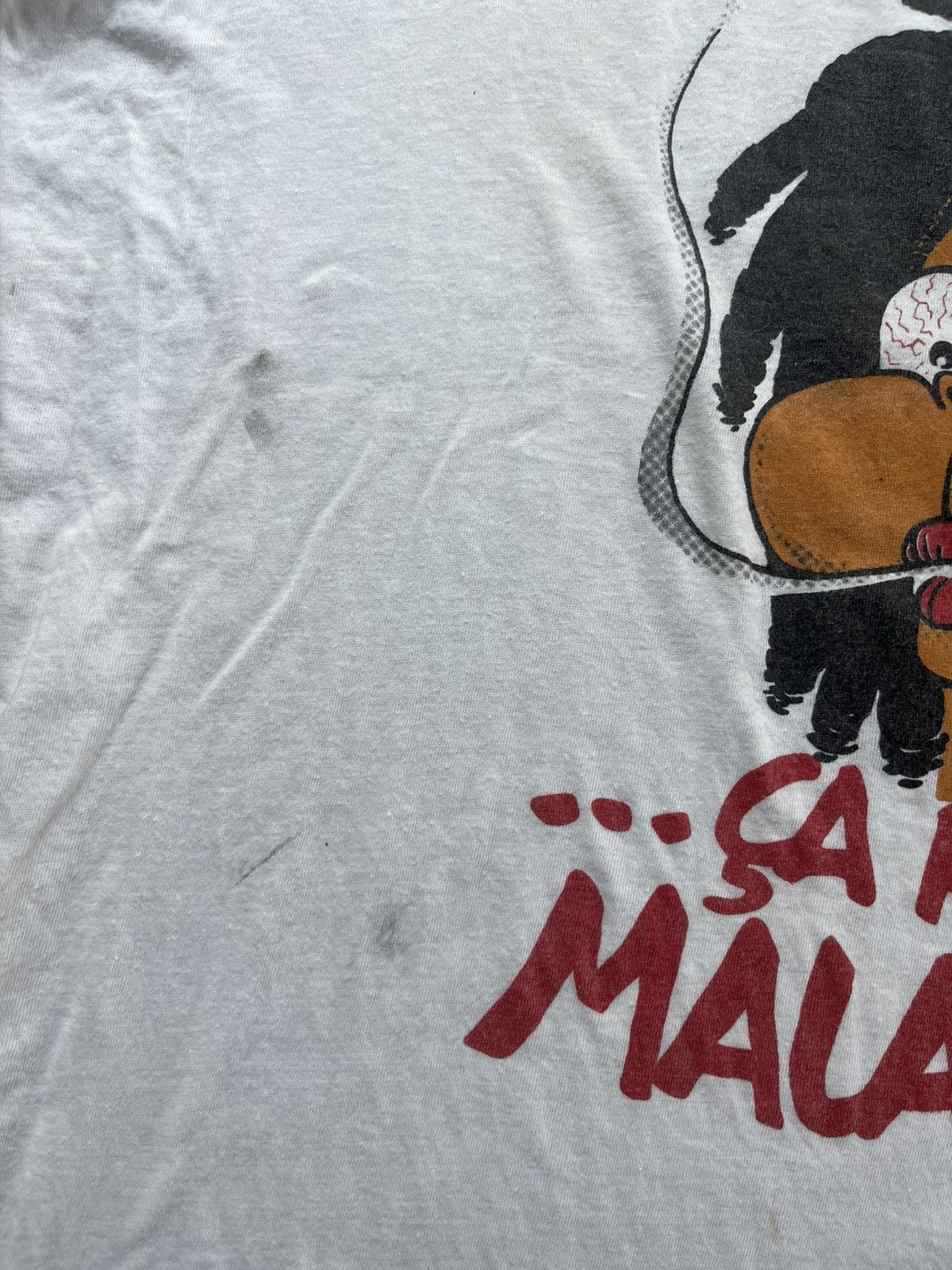 Vintage Vintage Fume Pas La Moquette… Ca Rend Malade !! 90’s T-shirt Size US XL / EU 56 / 4 - 10 Thumbnail