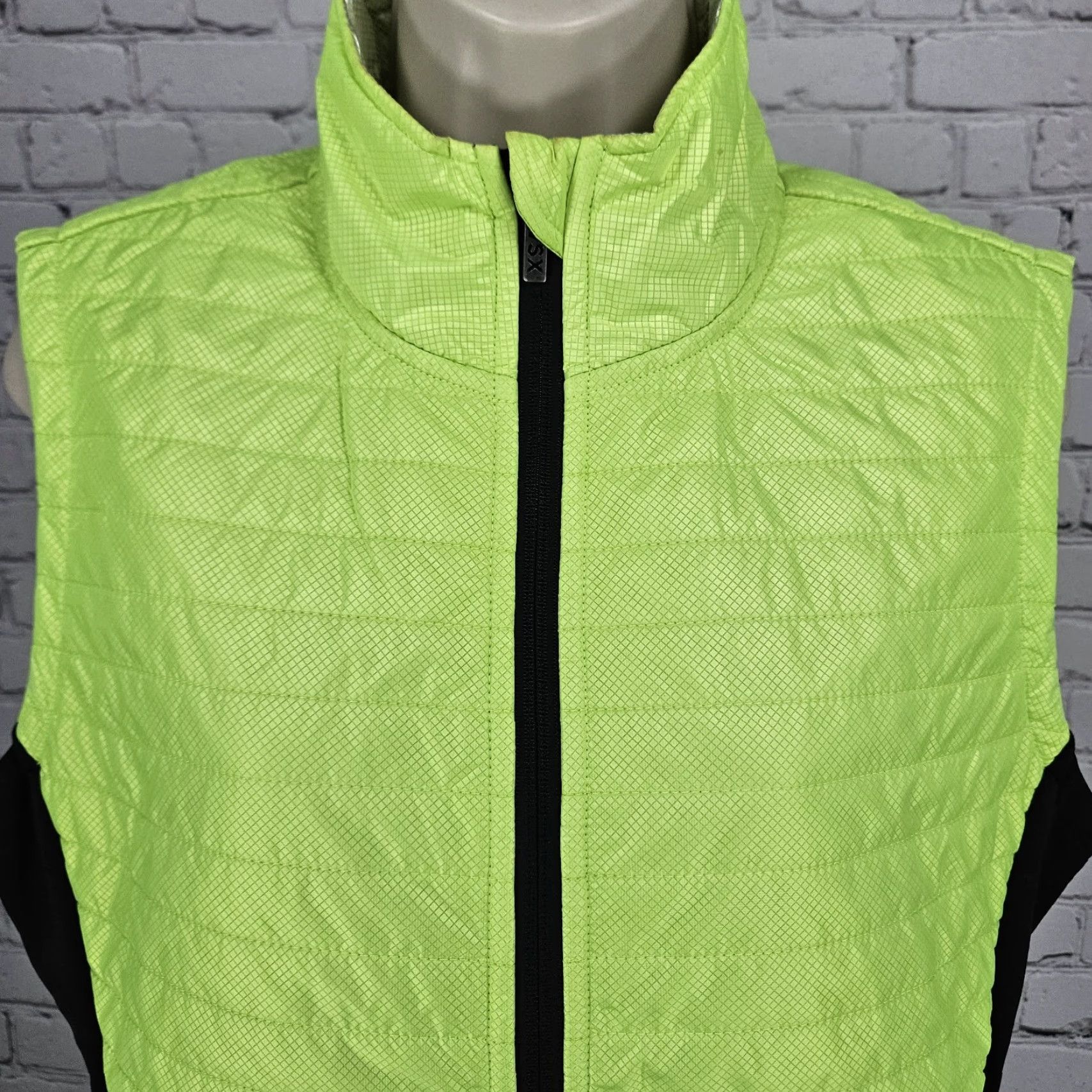 Victoria's Secret Victoria's Secret Green Thermo Lite Pro Zip Vest Jacket Sleeveless L Women Size L / US 10 / IT 46 - 7 Thumbnail