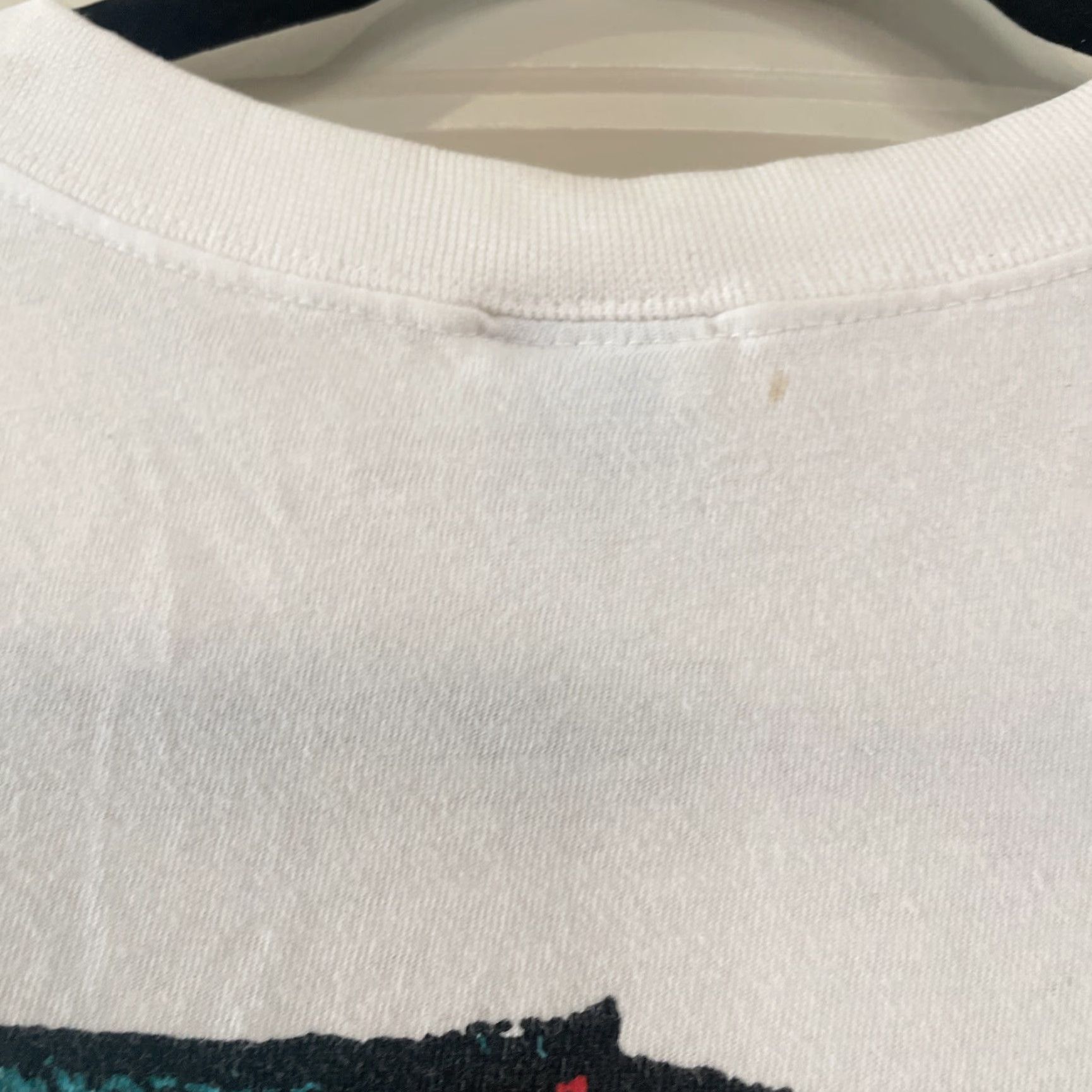 Vintage VINTAGE Crazy Shirts Graphic Tee T-Shirt Adult Medium White Fish USA Made Hawaii Mens Size US M / EU 48-50 / 2 - 4 Thumbnail