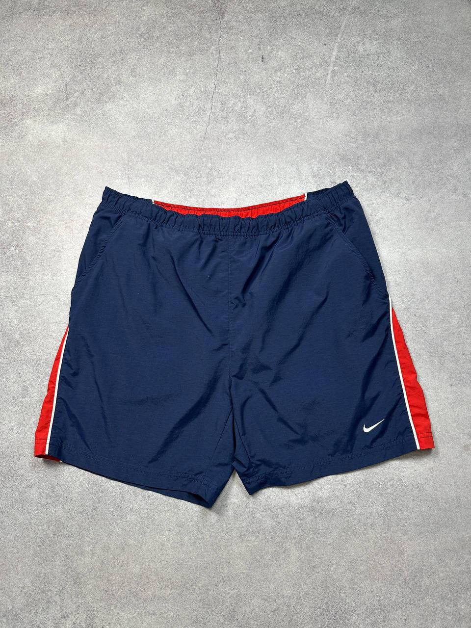 Nike Vintage Nike Nylon Shorts, Size XL – Classic Sportswear Styl Size US 36 / EU 52 - 1 Thumbnail