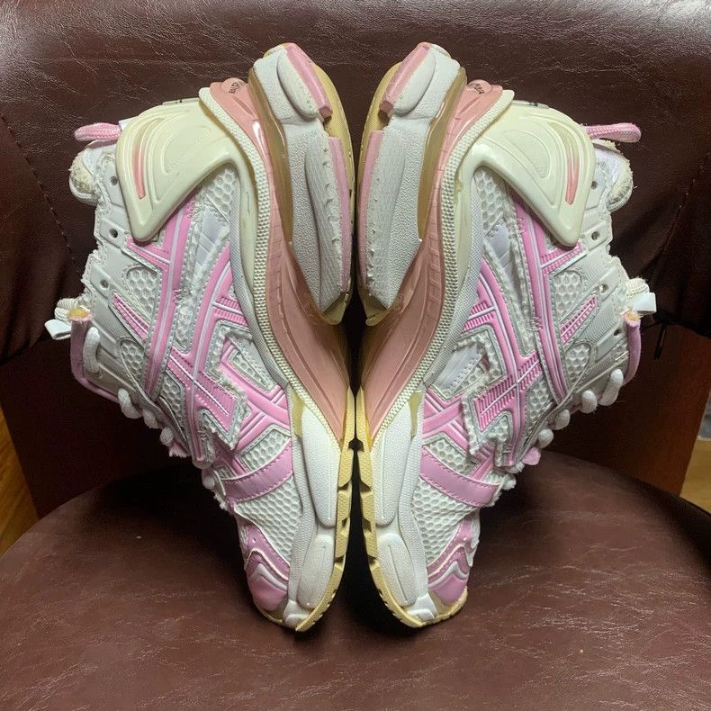 Balenciaga Balenciaga Old Dad Shoes Made in Pink and White shoes 2502- Size US 5.5 / EU 38 - 5 Thumbnail
