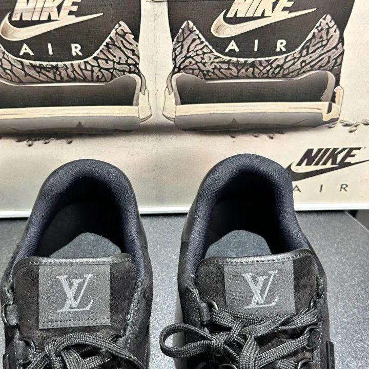 Louis Vuitton Louis Vuitton Trainer Black Suede Sneakers -2508 Size US 9.5 / EU 42-43 - 4 Thumbnail