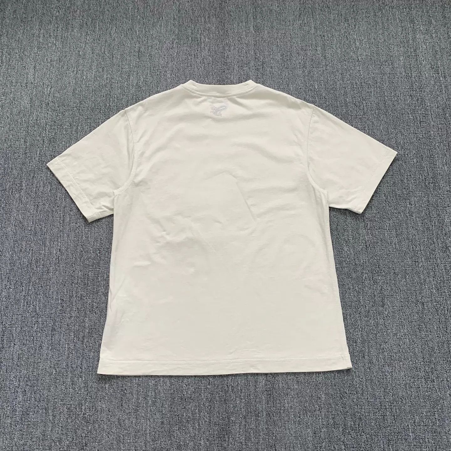 Burberry Burberry Cream Embroidered Logo SS Tee L 95 New Size US L / EU 52-54 / 3 - 2 Thumbnail