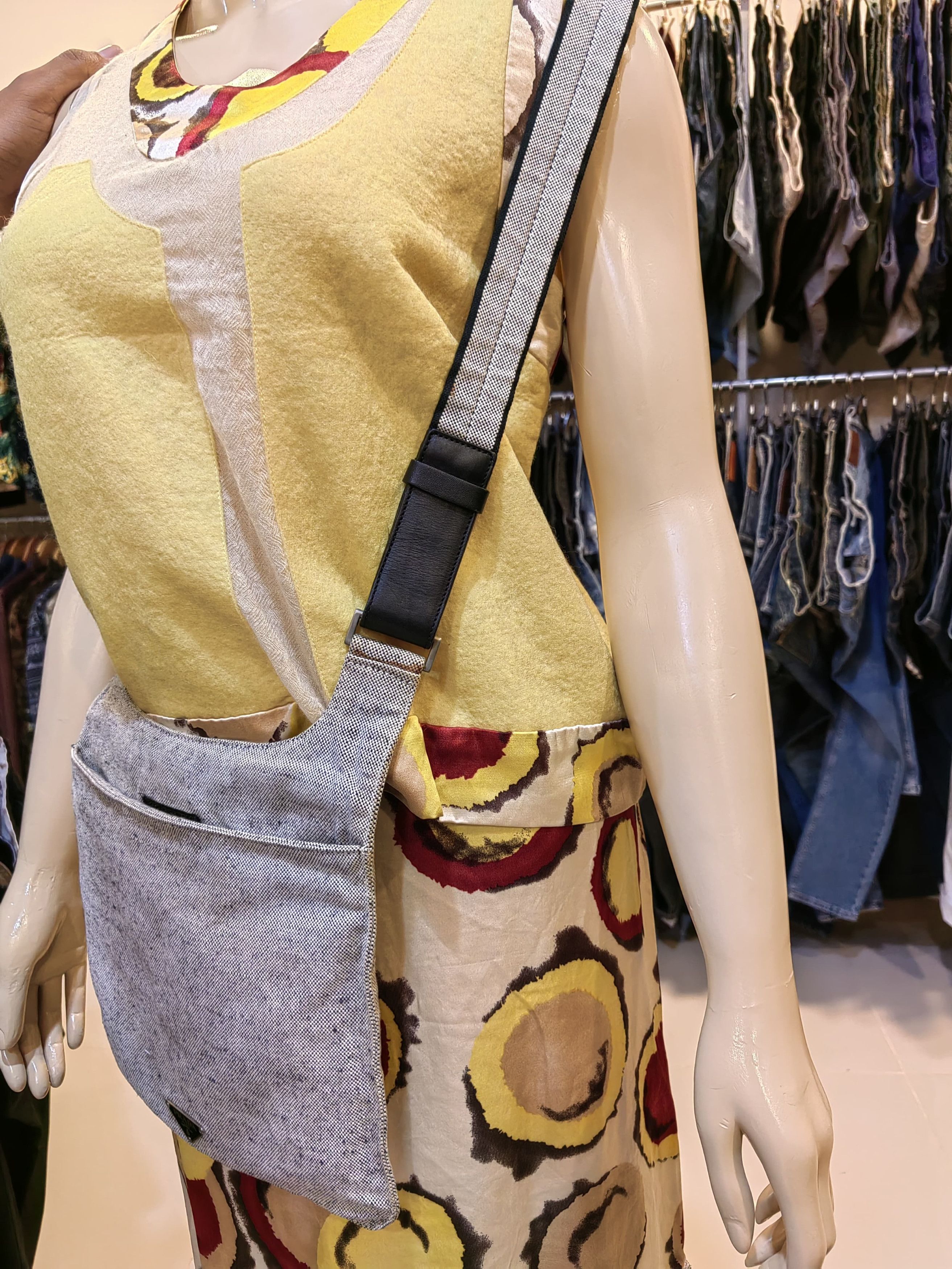 Prada Vintage Prada Sling bag Size ONE SIZE - 4 Thumbnail