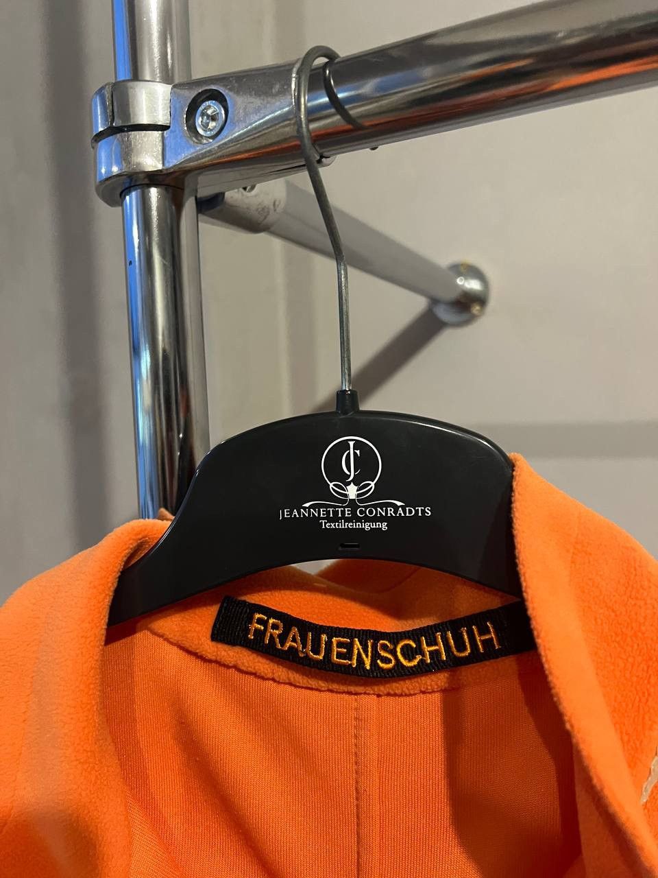 Frauenschuh FRAUENSCHUH WOMEN ORANGE FLEECE ACTIVE ZIP LONG SLEEVE SZ L Size L / US 10 / IT 46 - 7 Thumbnail