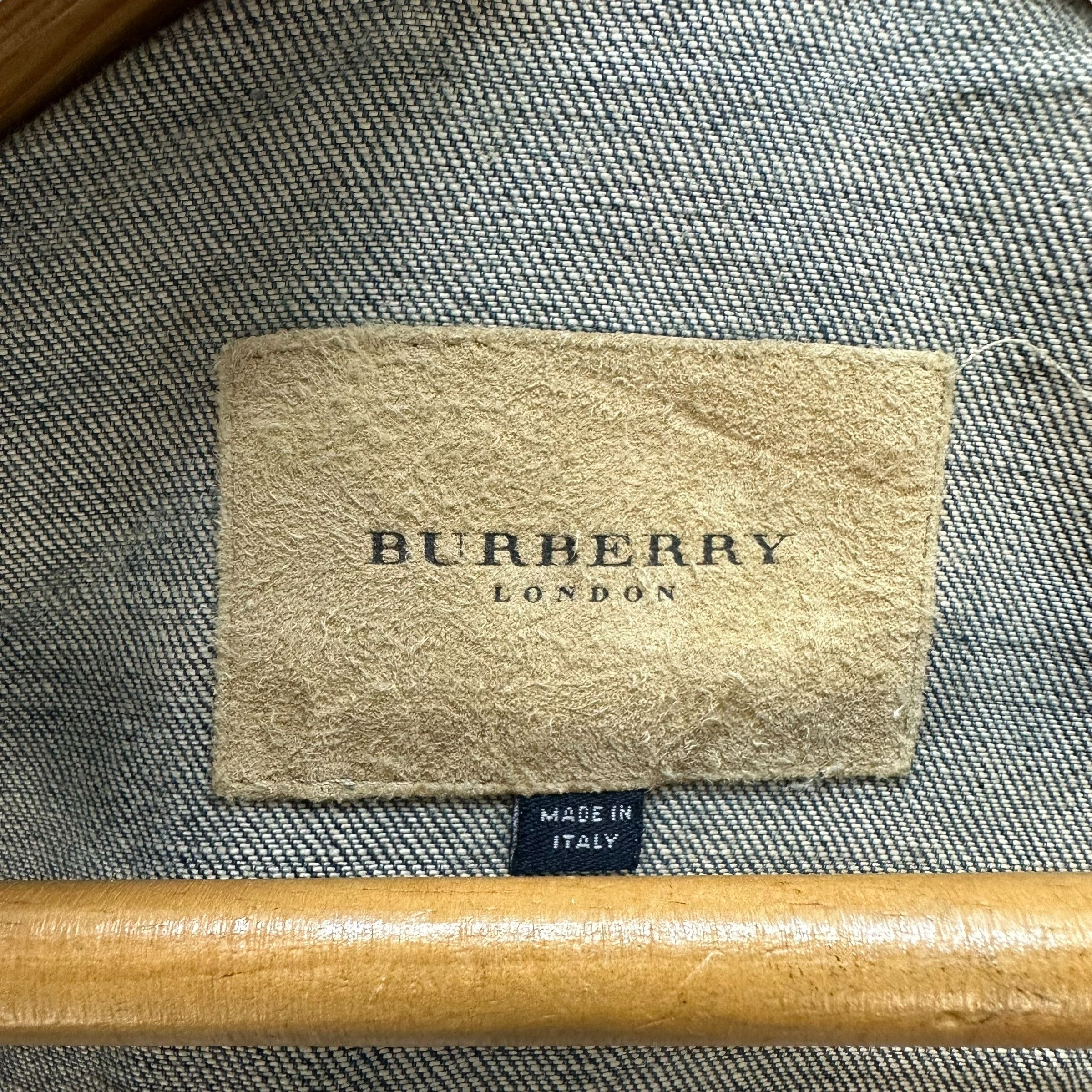 Burberry BURBERRY LONDON Washed Denim Jacket Made in Italy #A81-1952 Size US L / EU 52-54 / 3 - 10 Thumbnail