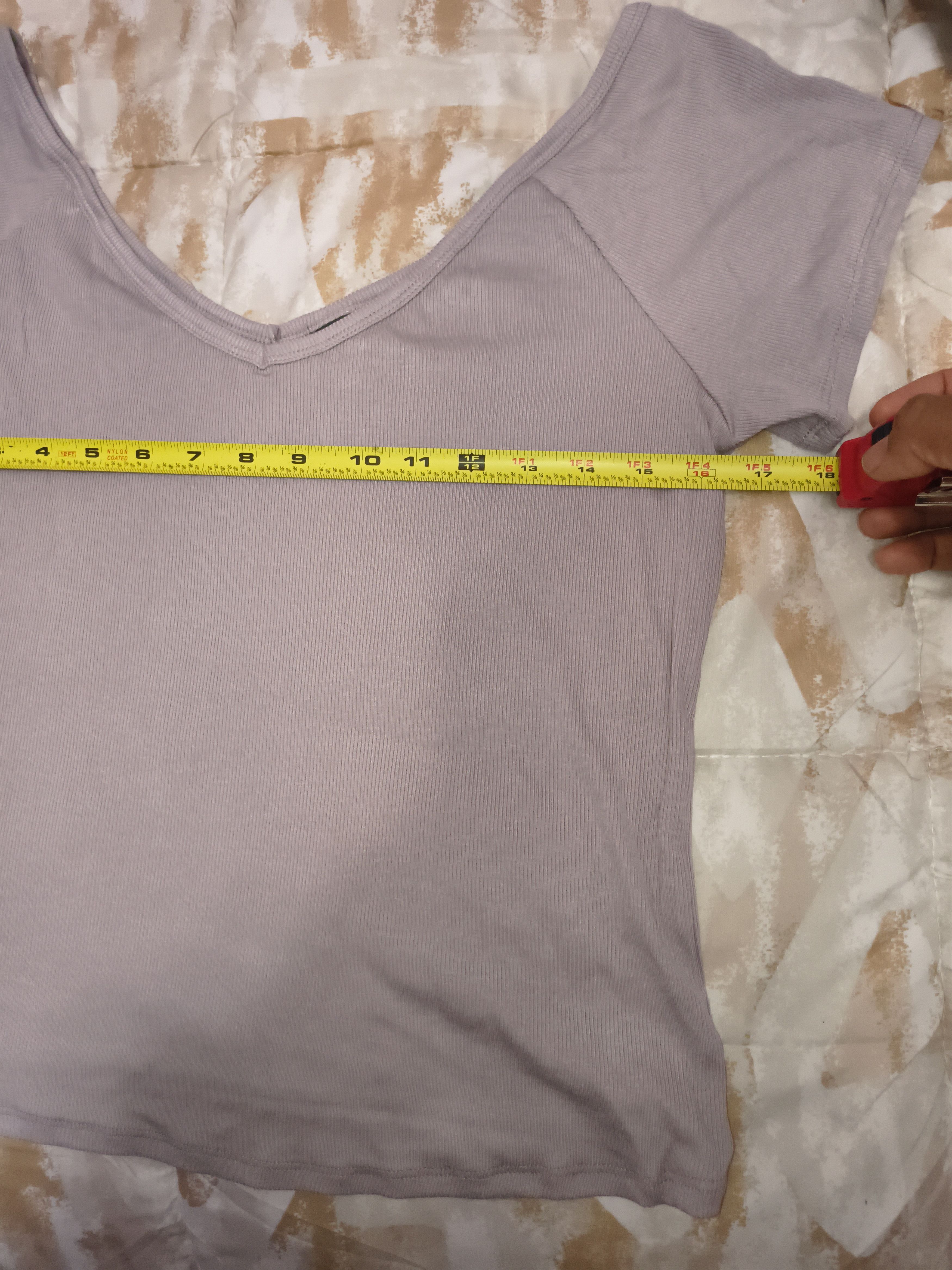 Other Women's clothing bundle Beetlejuice tee,wild fable, F21 etc Size XL / US 12-14 / IT 48-50 - 15 Thumbnail