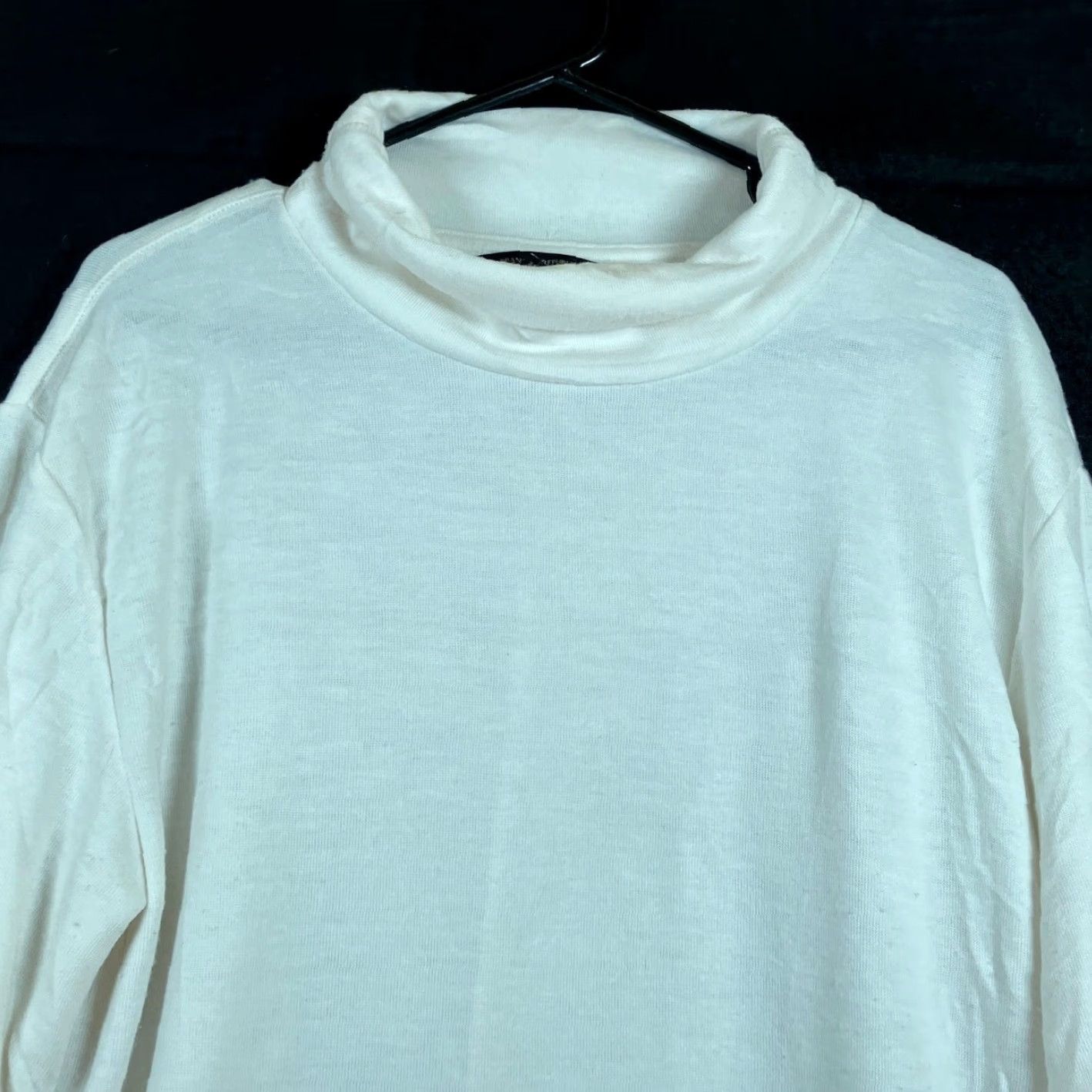 Banana Republic Banana Republic Womens Sweater Cream High Neck Long Loose Sleeve Soft Stretch M Size M / US 6-8 / IT 42-44 - 2 Thumbnail