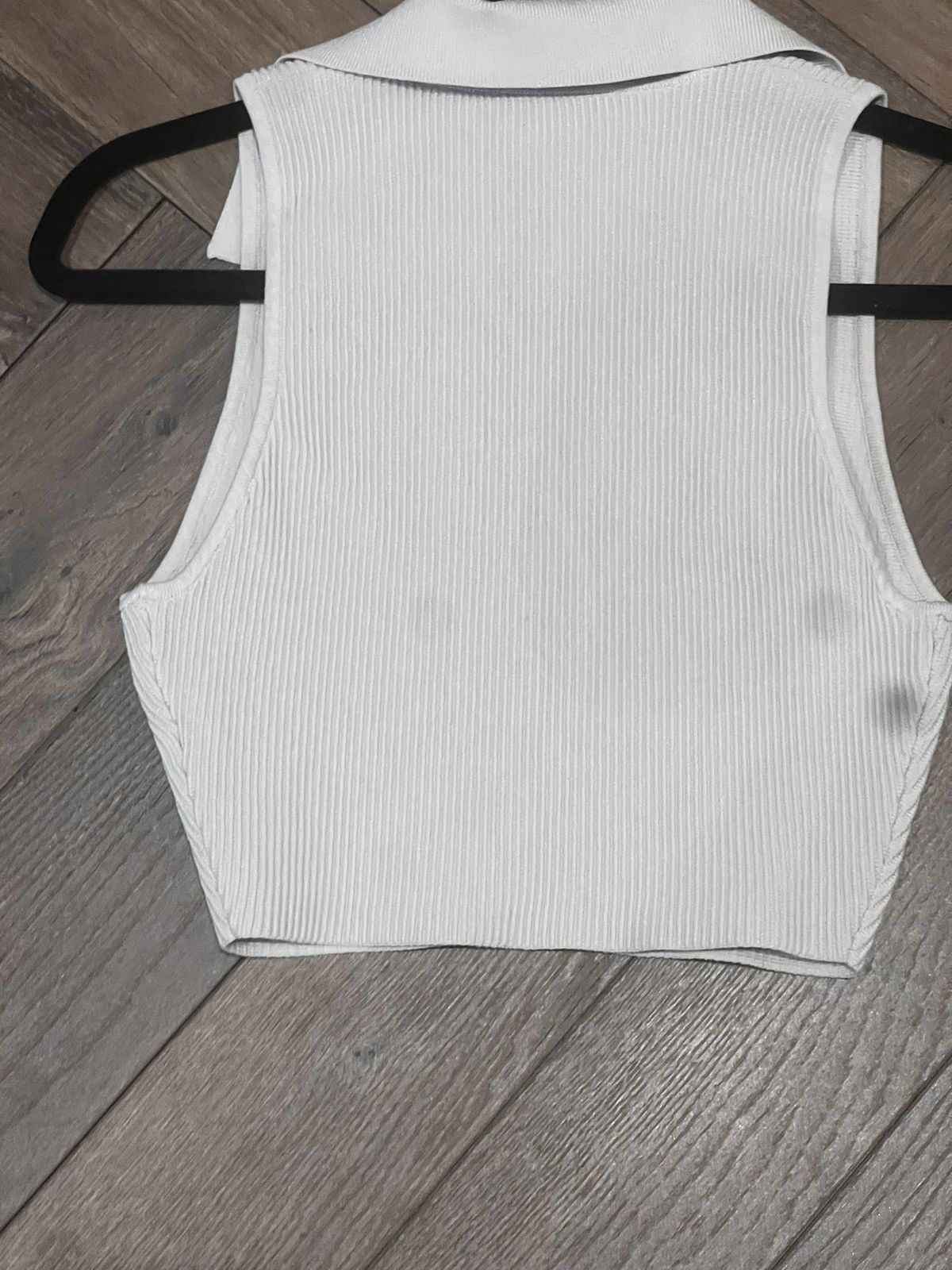 Aritzia White crop top Size M / US 6-8 / IT 42-44 - 5 Thumbnail
