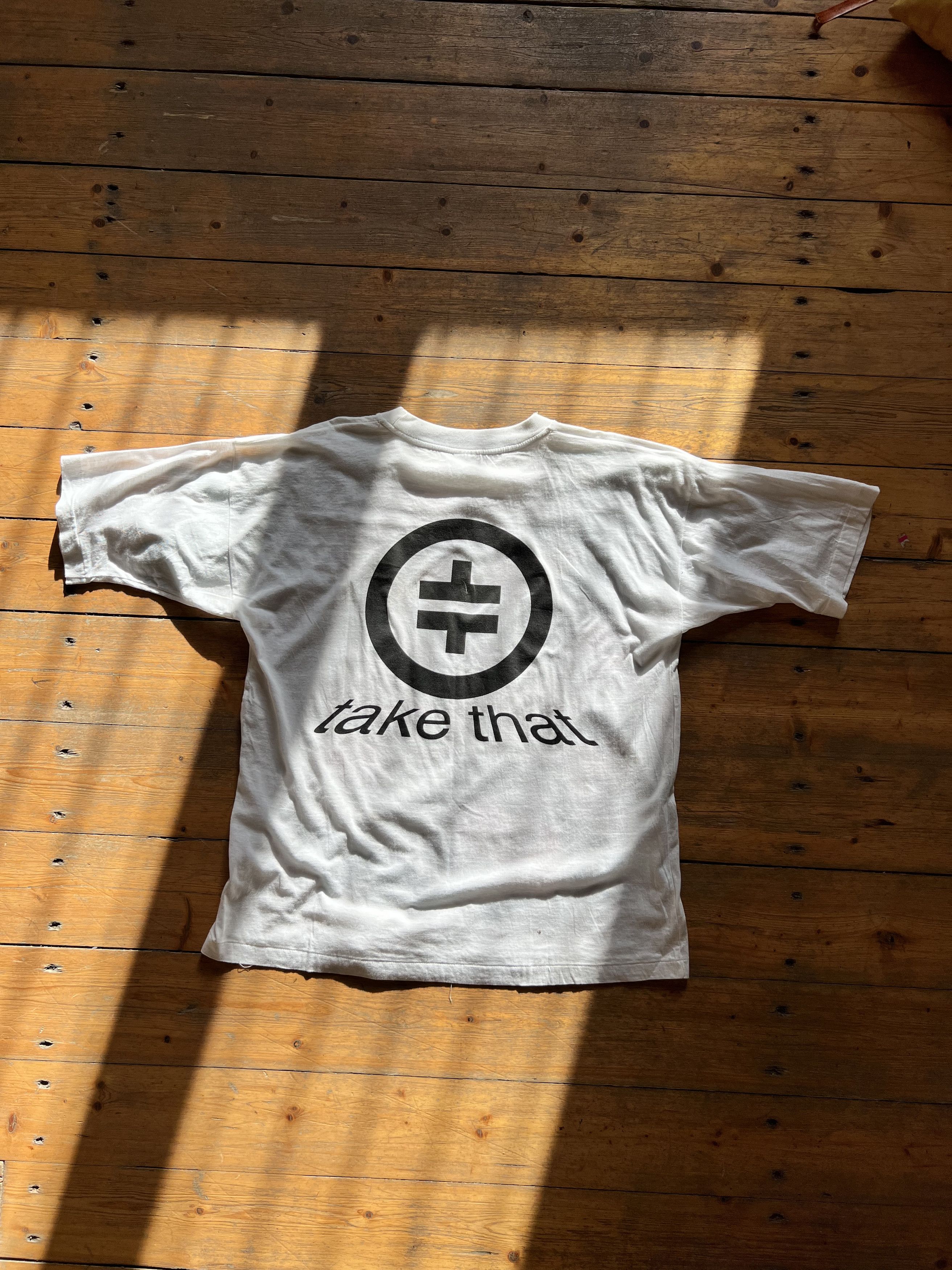 Band Tees Take That Grail Rare Full Print Vintage 1980s Tee Robbie Size US XL / EU 56 / 4 - 2 Thumbnail