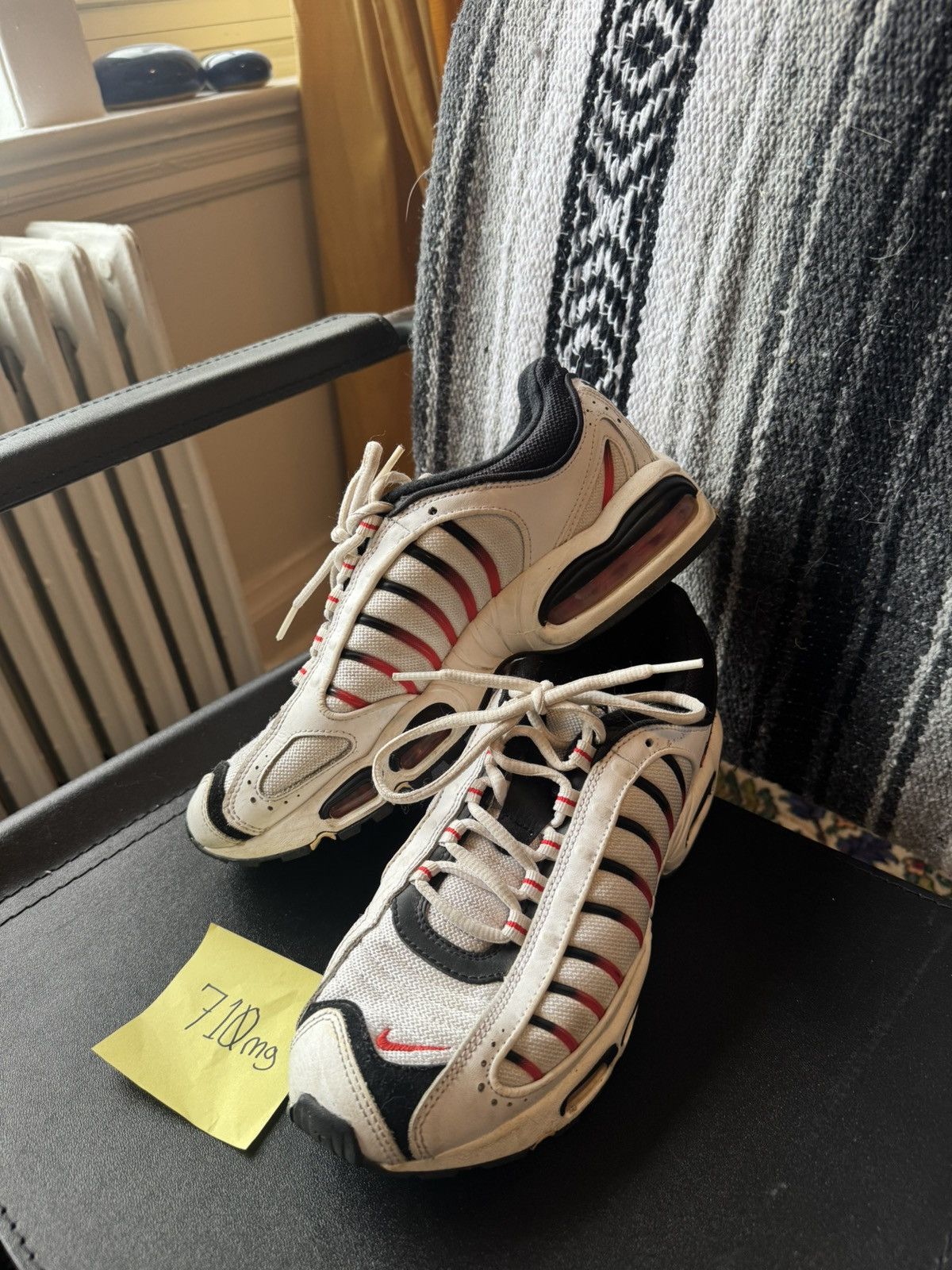 Nike White & Black Air Max Tailwind IV Sneakers Size US 9 / EU 42 - 1 Thumbnail