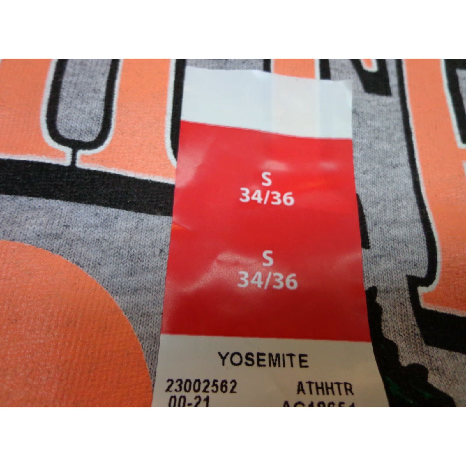 Vintage Yosemite National Park Gray Short Sleeve Crew Neck T-Shirt DOM Mens Size S Size US S / EU 44-46 / 1 - 3 Thumbnail