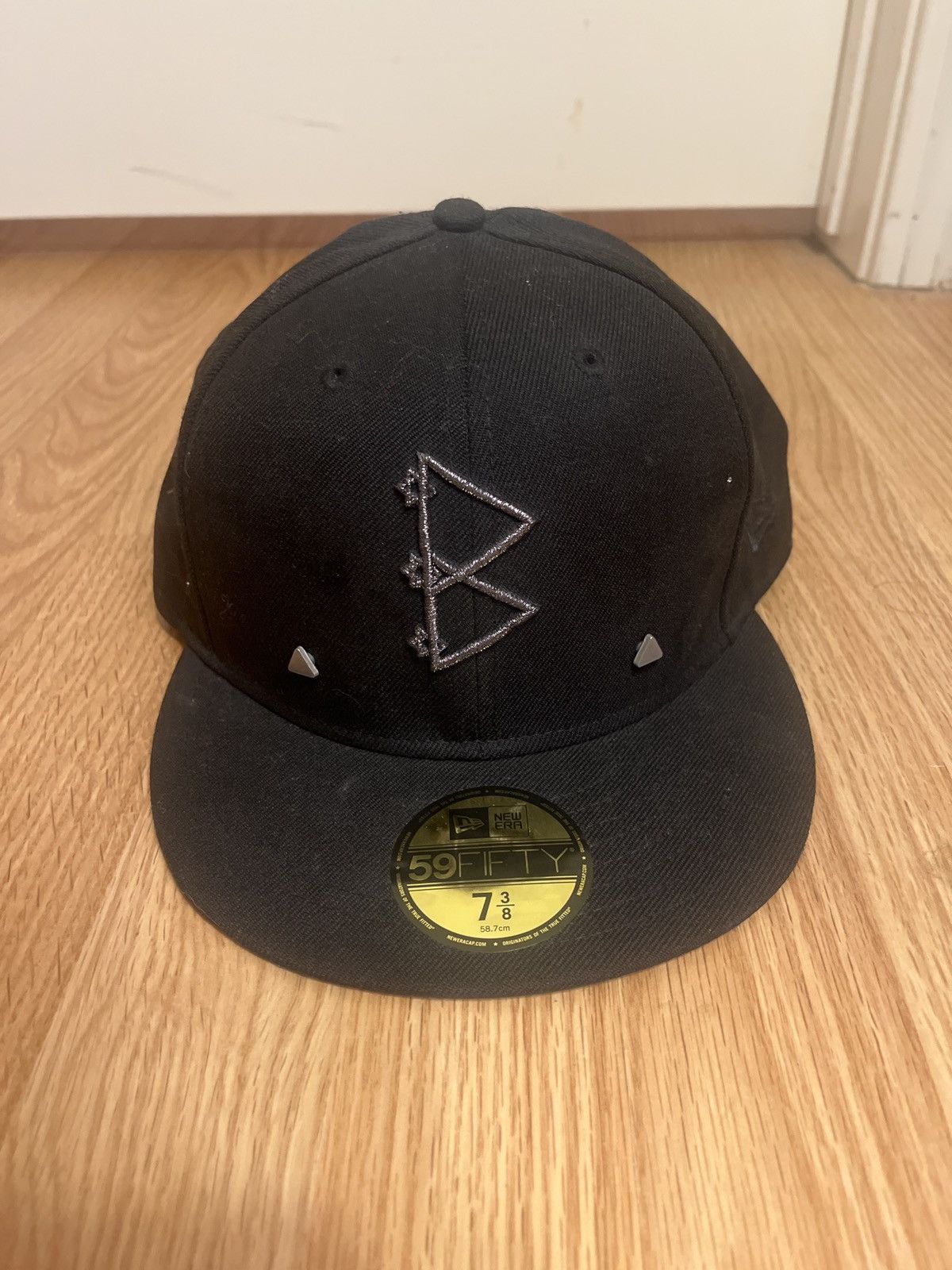 Black Scale × New Era 2012 *NEVER WORN* fitted hat Size ONE SIZE - 1 Thumbnail