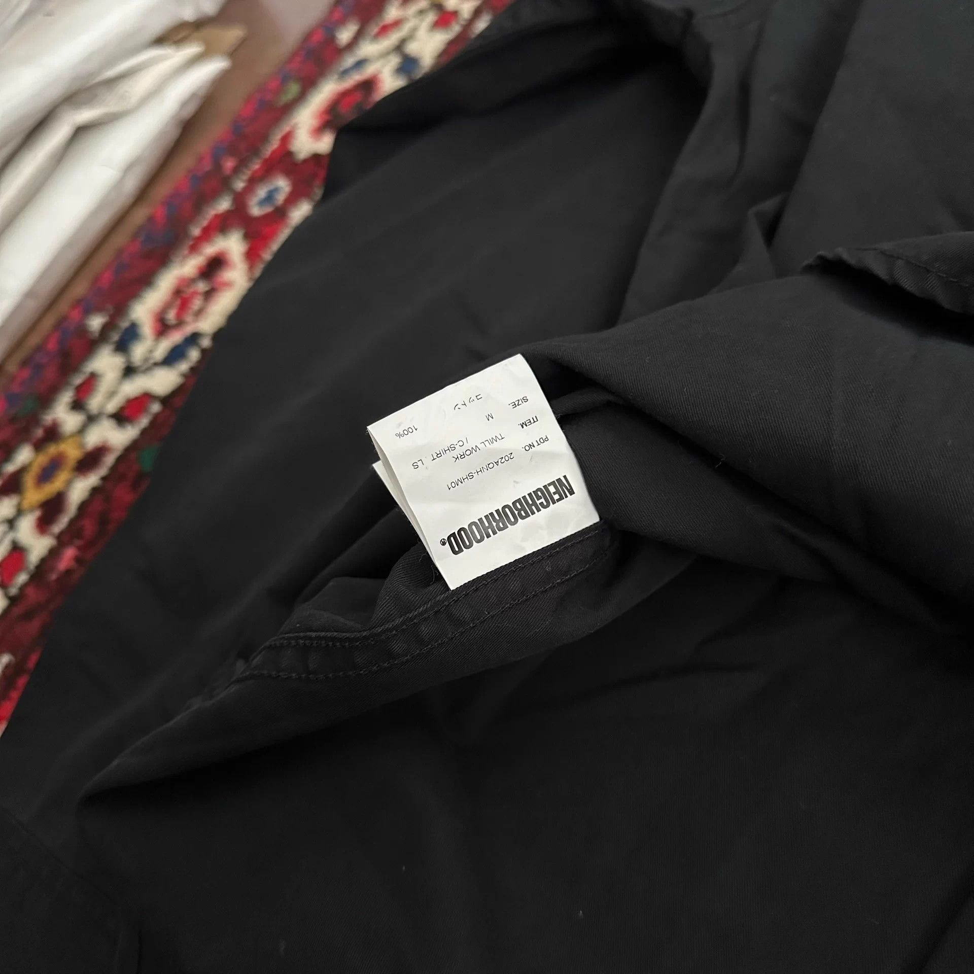 Neighborhood neighborhood 20aw rare oversized black shirt M Size US M / EU 48-50 / 2 - 4 Thumbnail