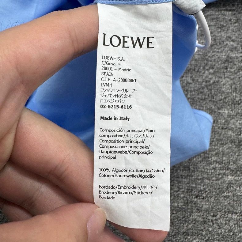Loewe LOEWE size39 Embroidered shirt Size XS / US 0-2 / IT 36-38 - 3 Thumbnail