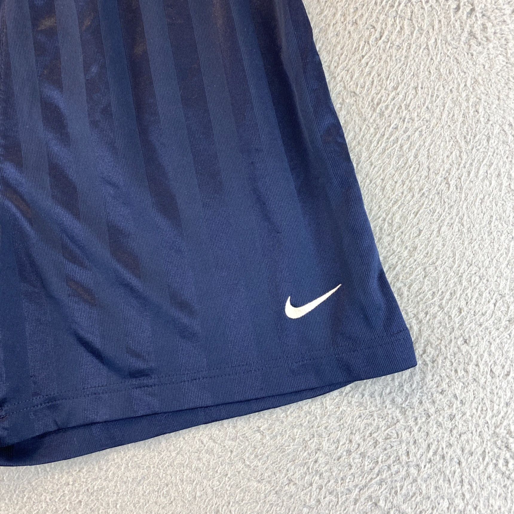 Nike Nike Navy Blue Shorts Men's XL /84-54 Athletic Basketball Activewear Nike 84-54 Blue XL Men Regular Size US 36 / EU 52 - 2 Thumbnail