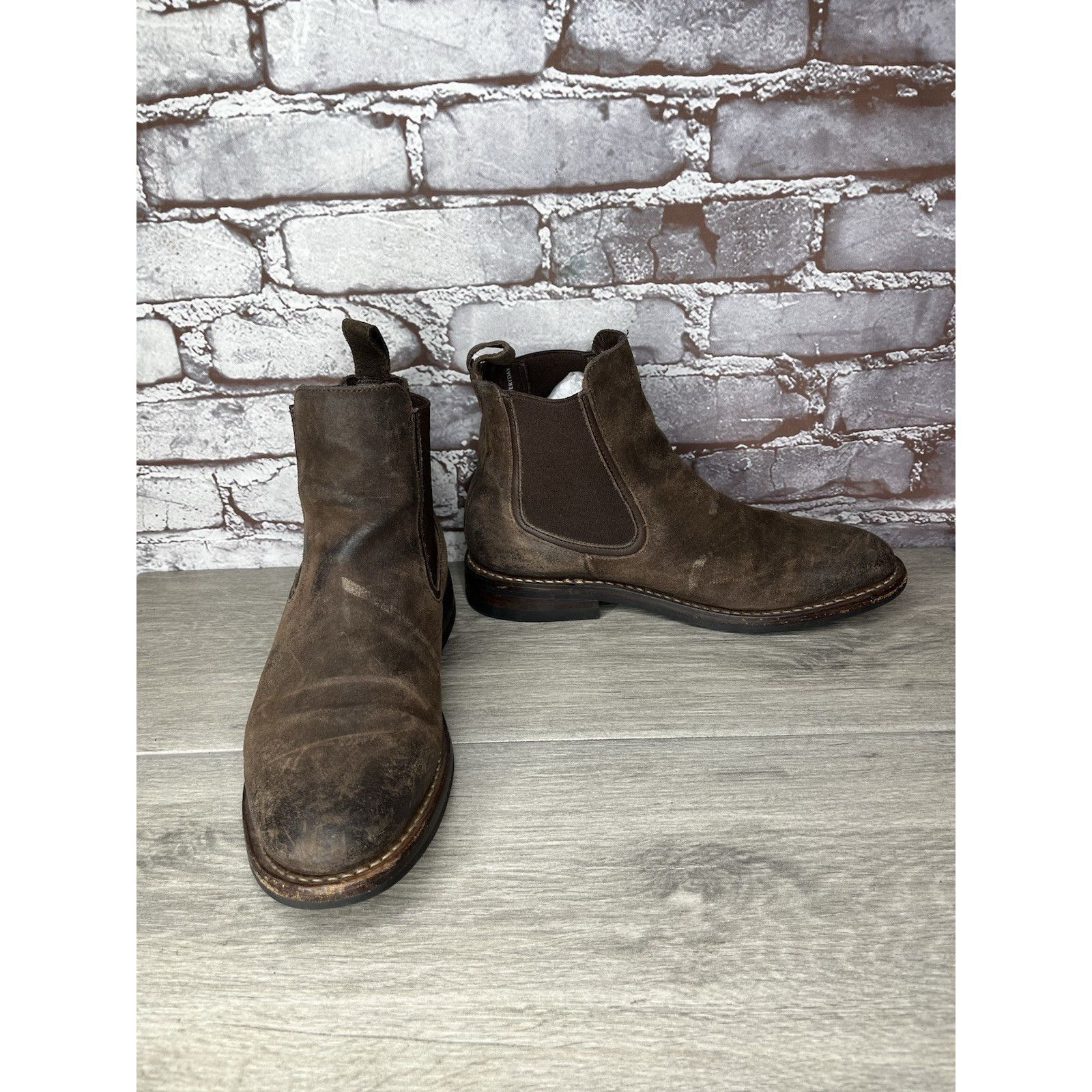 Thursday Boot Company Thursday EveryDay Mocha Brown Suede Leather Chelsea Ankle Bo Size US 6 / EU 39 - 7 Thumbnail