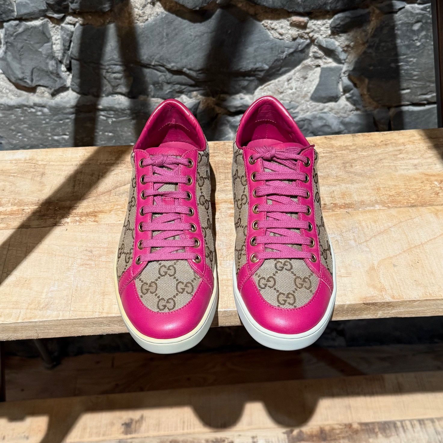 Gucci Gucci Beige GG Canvas Fuchsia Leather Brooklyn Sneakers Size US 7.5 / IT 37.5 - 3 Thumbnail