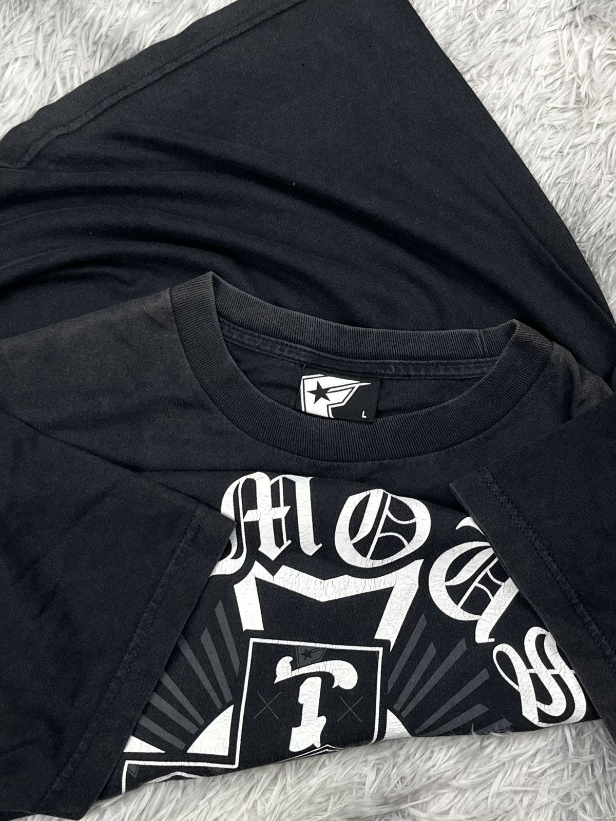 Dogtown Vintage FAMOUS STARS & STRAPS x DOGTOWN Cross Black T-shirt Size US L / EU 52-54 / 3 - 5 Thumbnail