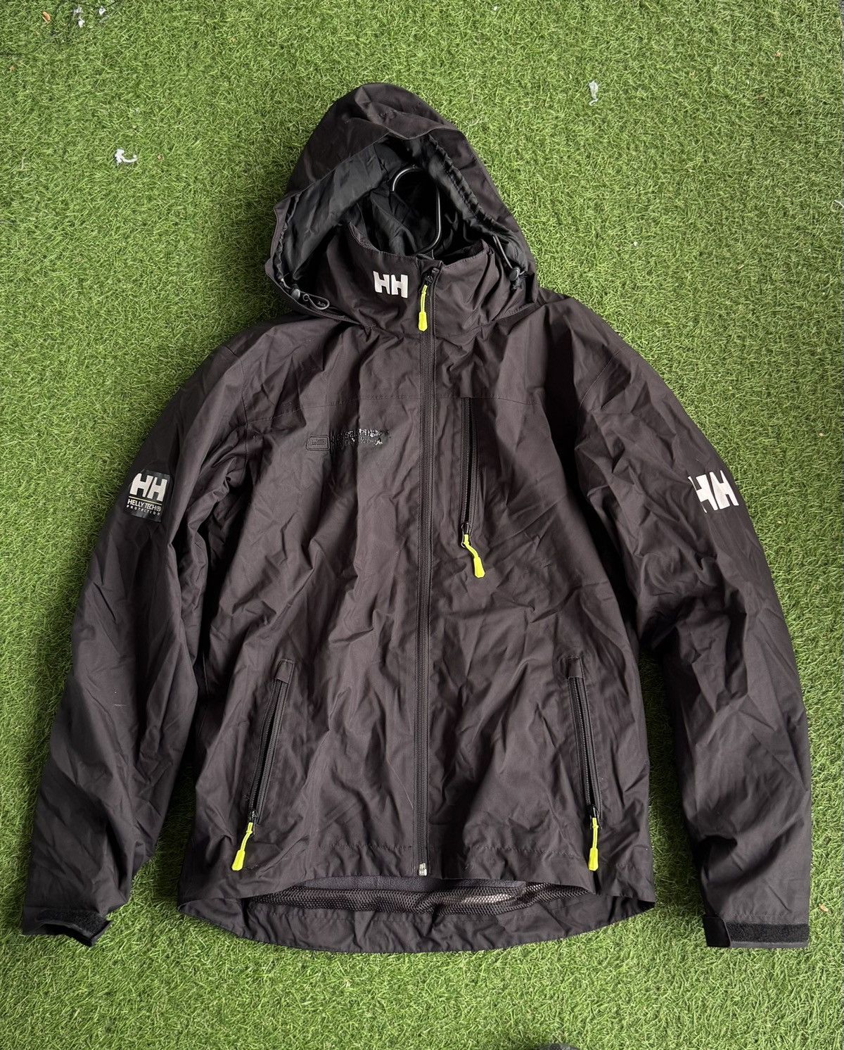 Helly Hansen Helly Hansen - black windbreaker jacket (USED) Size US S / EU 44-46 / 1 - 1 Thumbnail