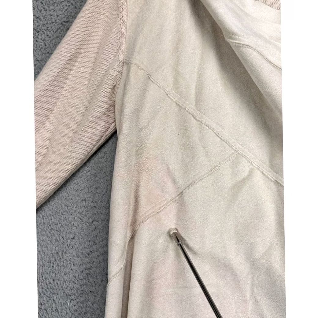Orvis Orvis Sweater Cardigan M Beige 100% Merino Wool Womens Long Sleeve V-Neck Open Face Faux Fur Pattern: Solid Size M / US 6-8 / IT 42-44 - 5 Thumbnail