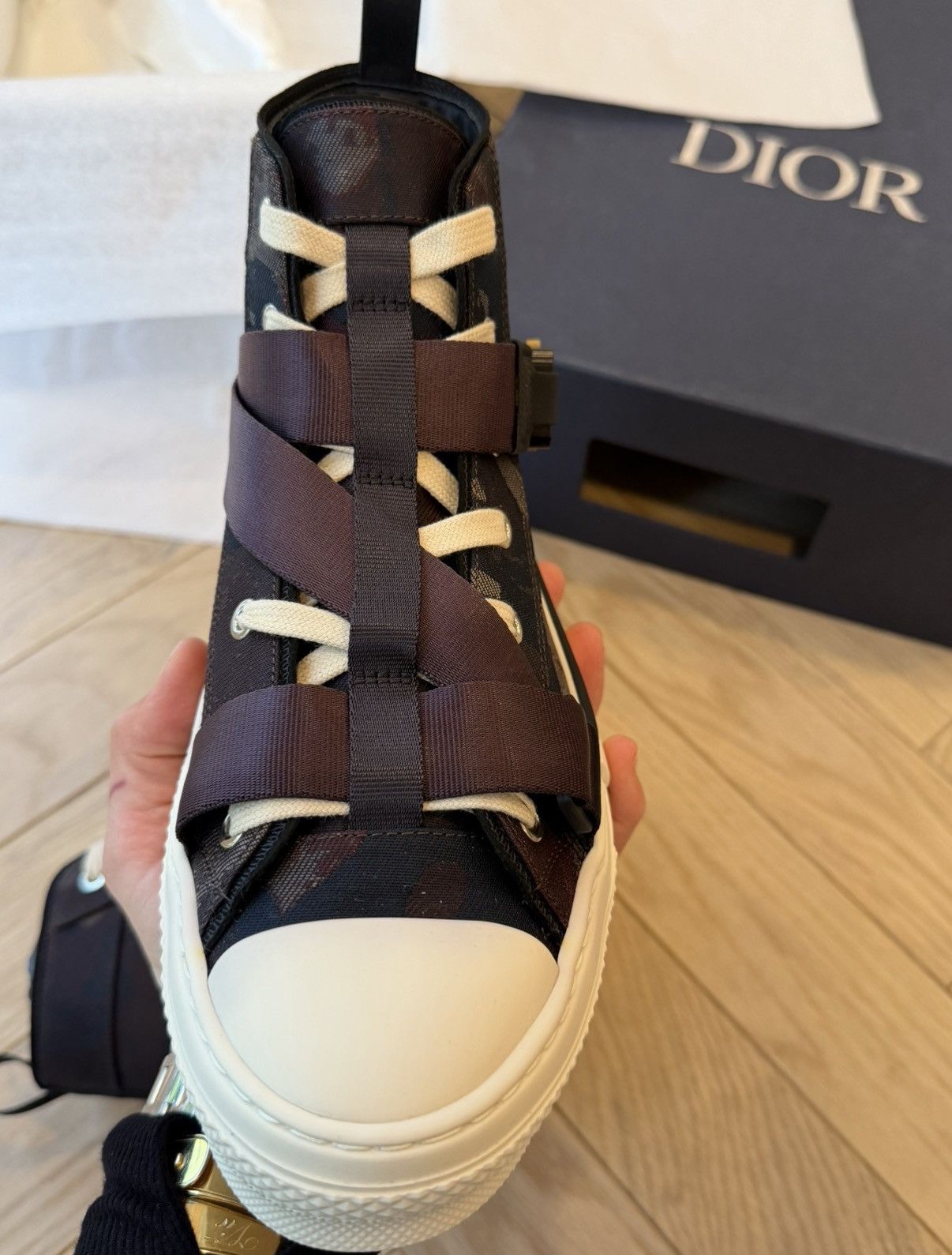 Dior NWT DIOR x PETER DOIG B23 HIGH TOP SNEAKERS Size US 7 / EU 40 - 11 Thumbnail