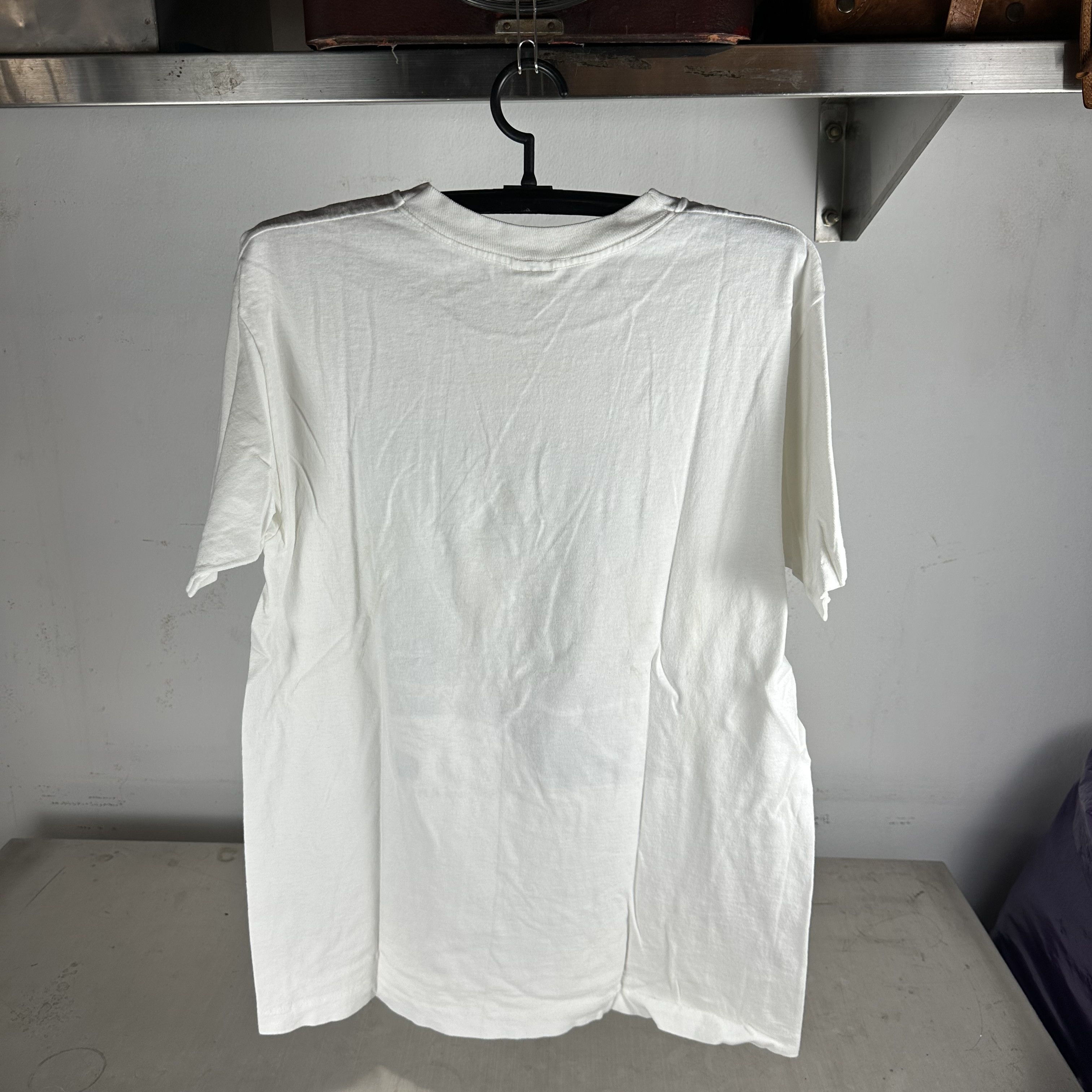 Vintage Vintage 90s Chew Or Die Fastwurms Artwork Graphic T-shirt Size US L / EU 52-54 / 3 - 3 Thumbnail