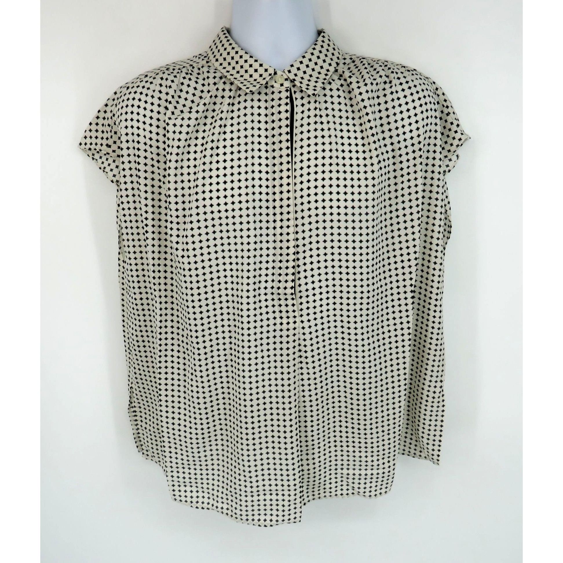 Other Max Studio Womens Black & White Diamond Sleeveless Blouse 2X Size XXL / US 16-18 / IT 52-54 - 1 Thumbnail