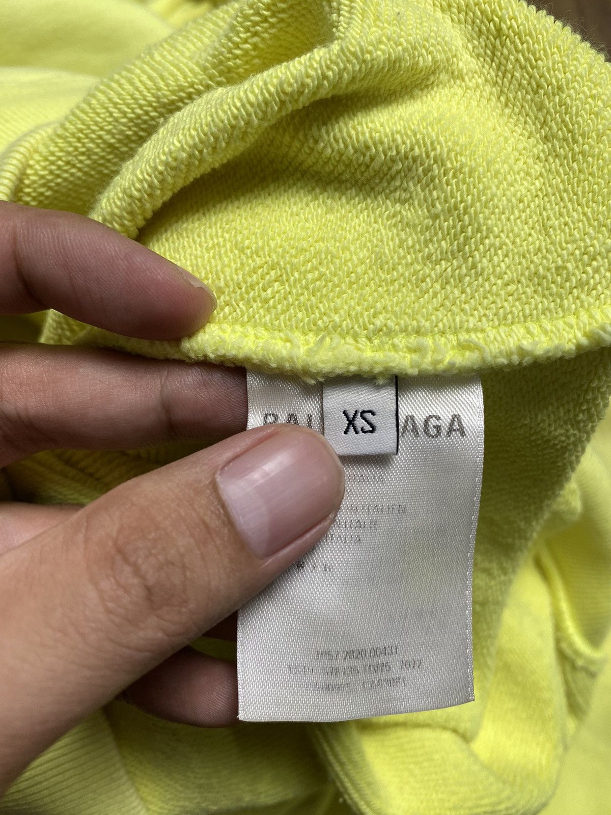 Balenciaga Balenciaga Crew Neon Yellow Oversized Hoodie Size US S / EU 44-46 / 1 - 9 Thumbnail