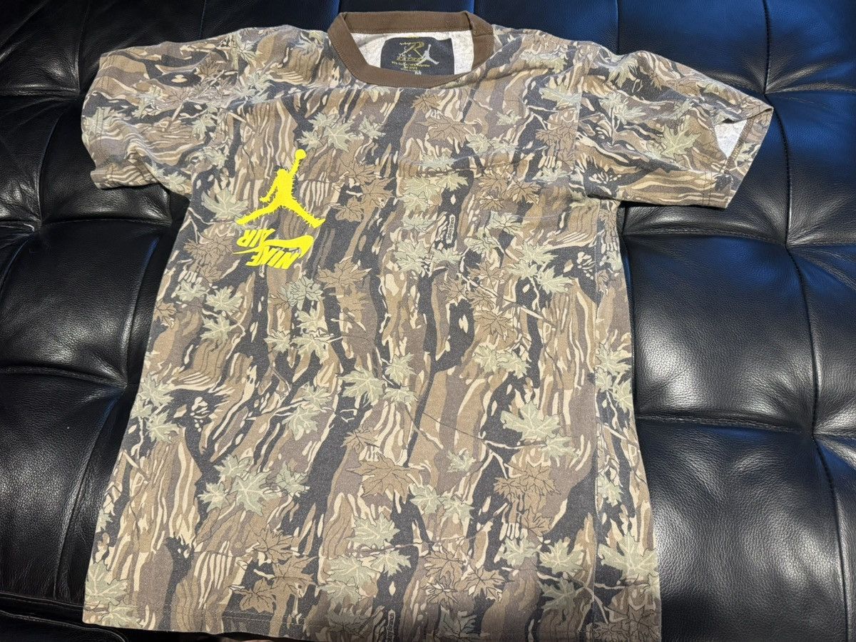 Jordan Brand × Travis Scott Travis Scott x Jordan “Cactus Jack” Highest Camo T-Shirt Size US M / EU 48-50 / 2 - 1 Thumbnail