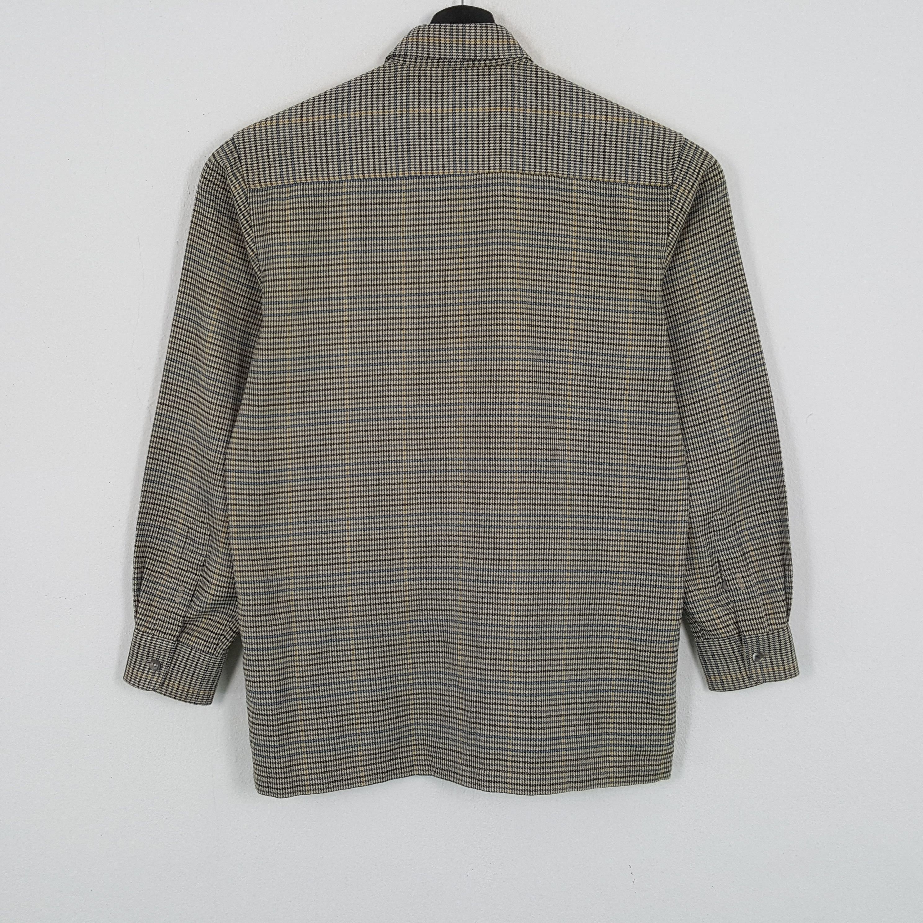 Vintage × Yves Saint Laurent YVES SAINT LAURENT Small Logo Design Shirt Size US M / EU 48-50 / 2 - 3 Thumbnail
